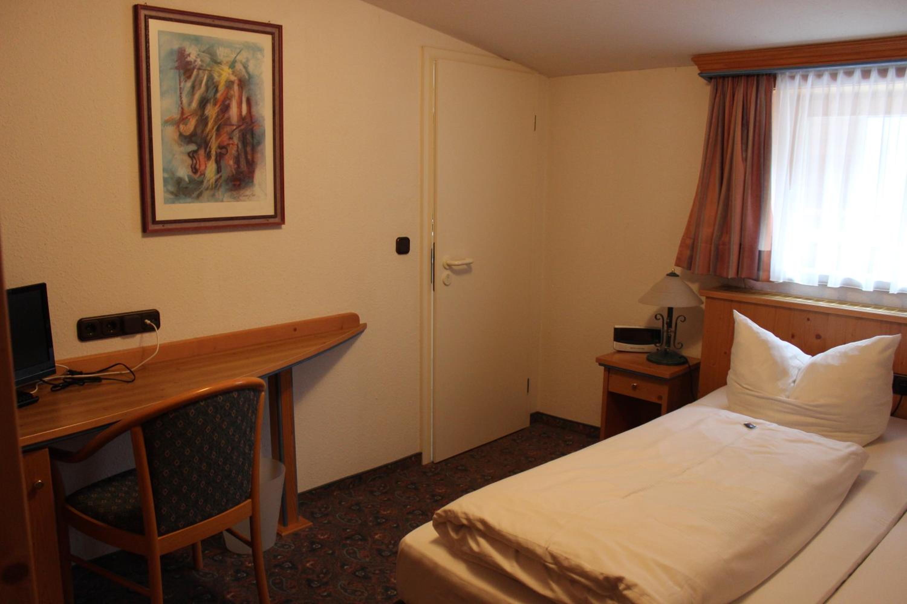 Single Room photo 1
