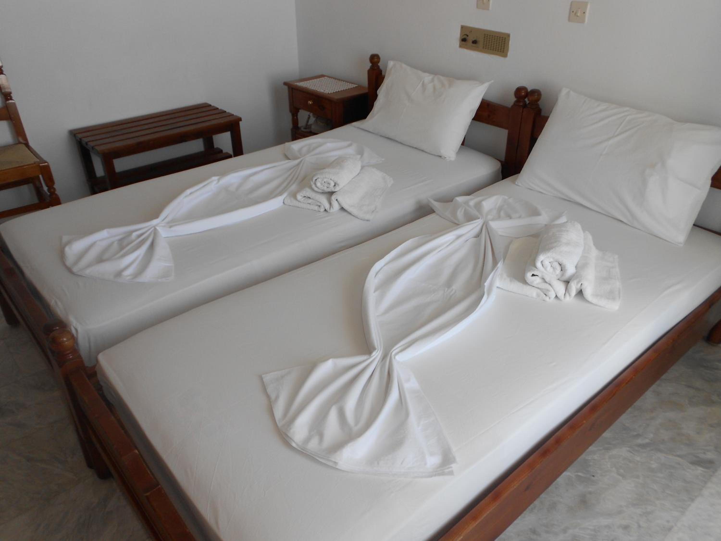 Double Room with Sea View - Photo 18