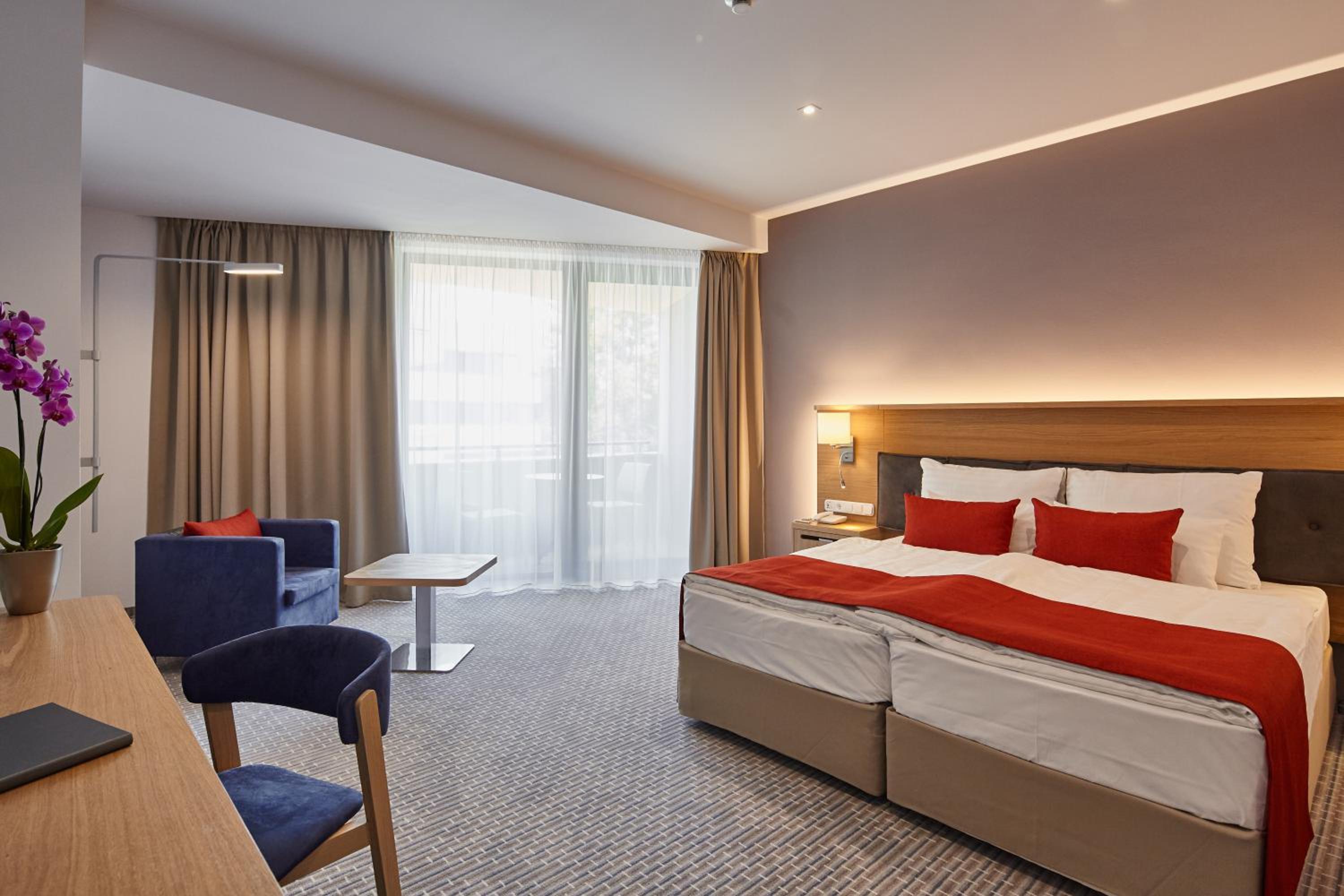 Superior Triple Room photo 3