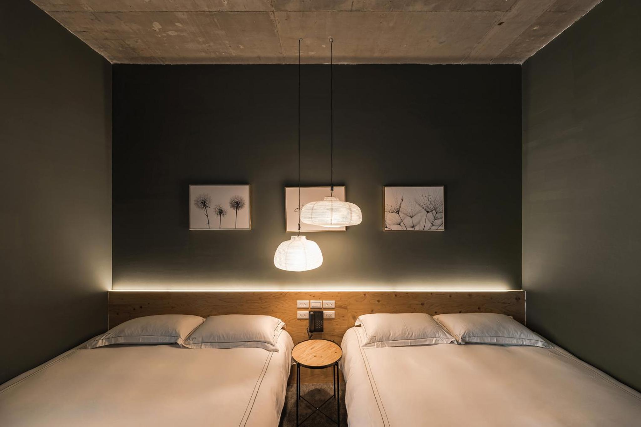 Deluxe Quadruple Room - Photo 1