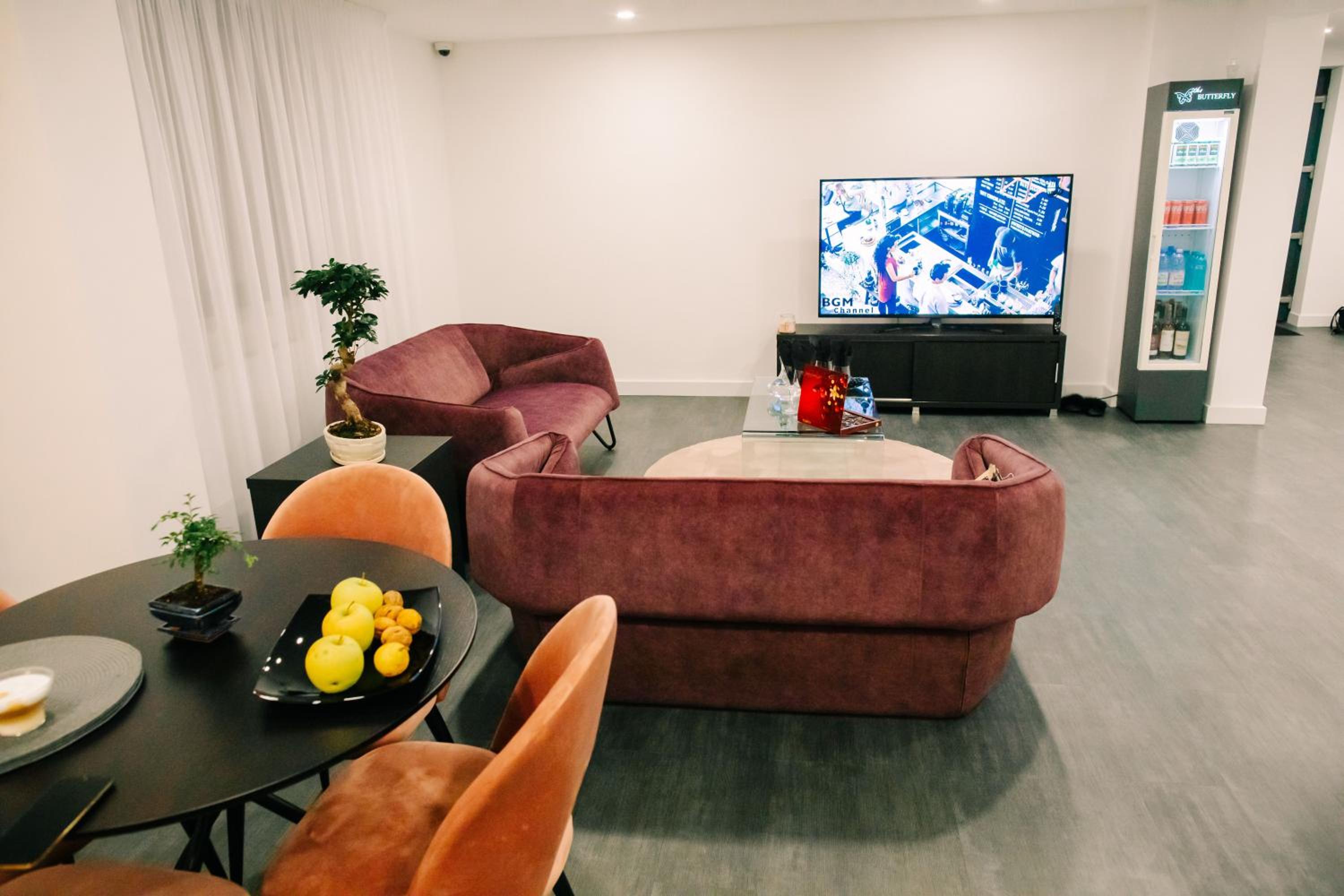 Double Room - Photo 11