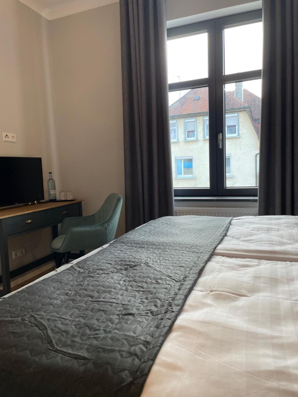 Small Double Room photo 2