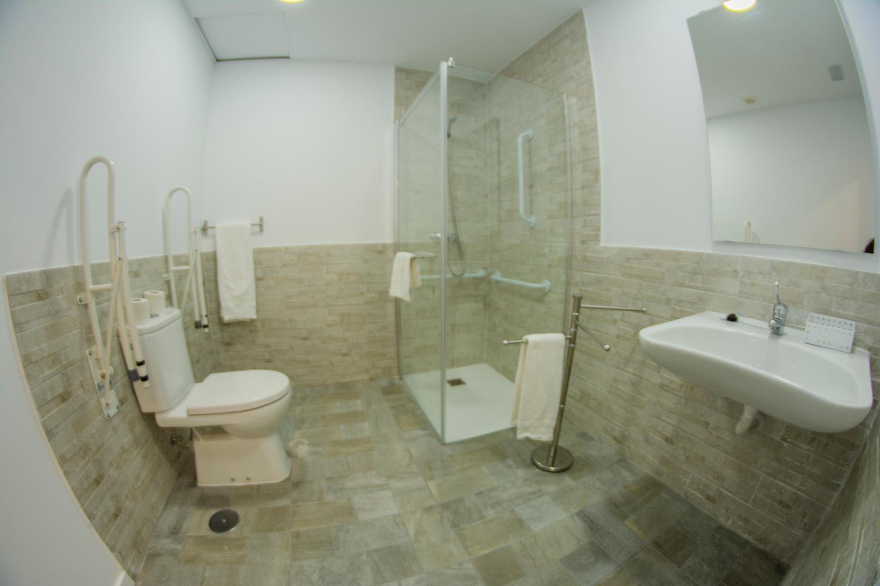 Family Studio - Photo 8