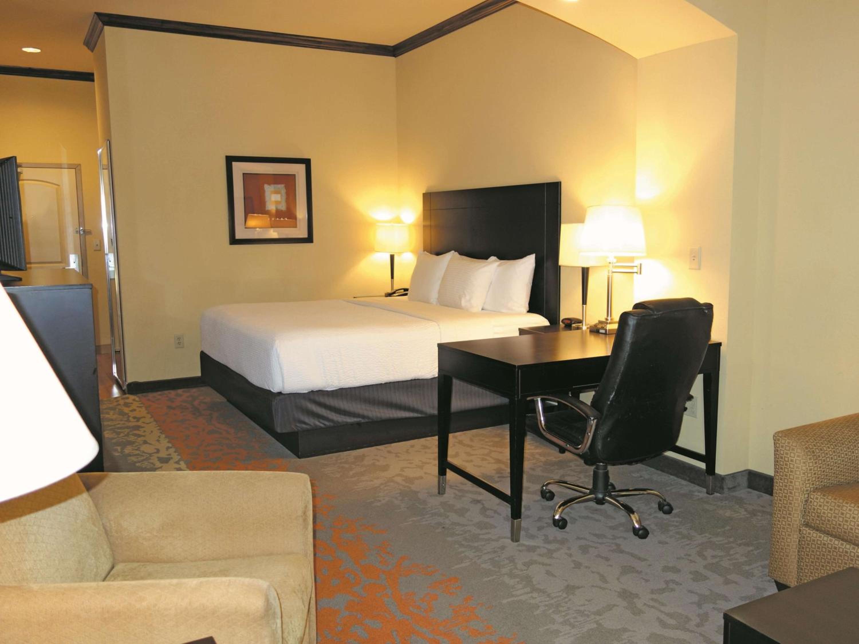 Executive King Room - Photo 1