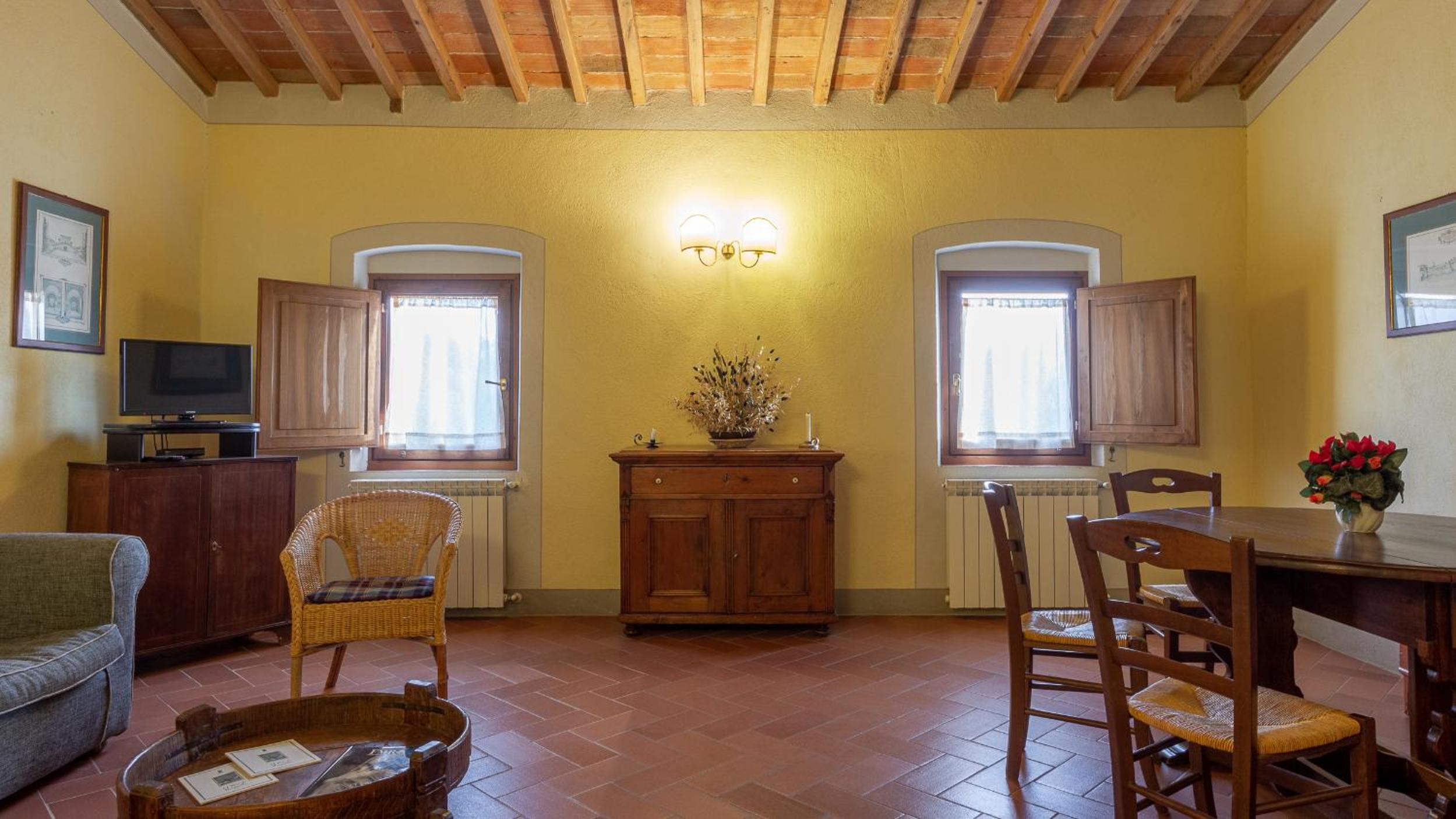 Two-Bedroom Apartment - Split Level photo 1