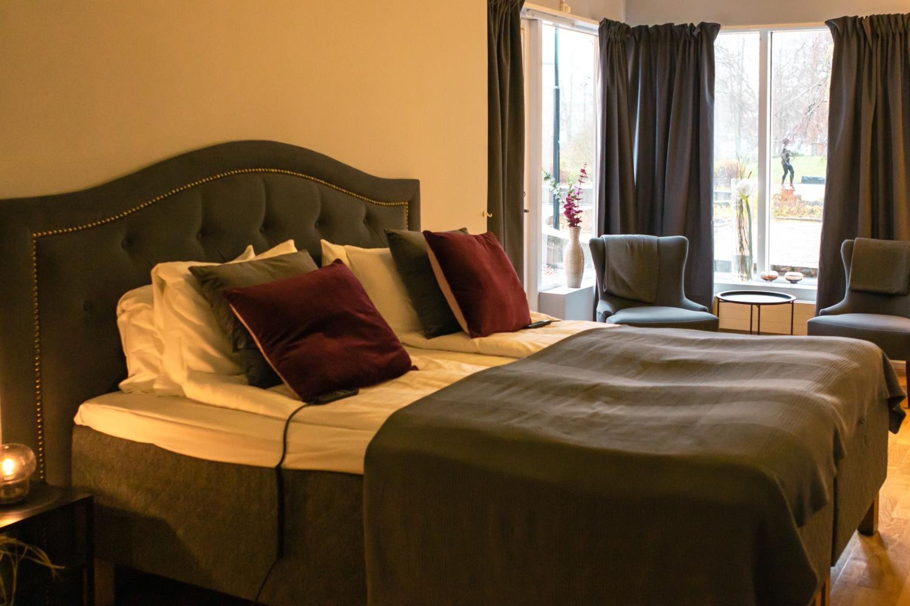 Luxury Double or Twin Room - Photo 7