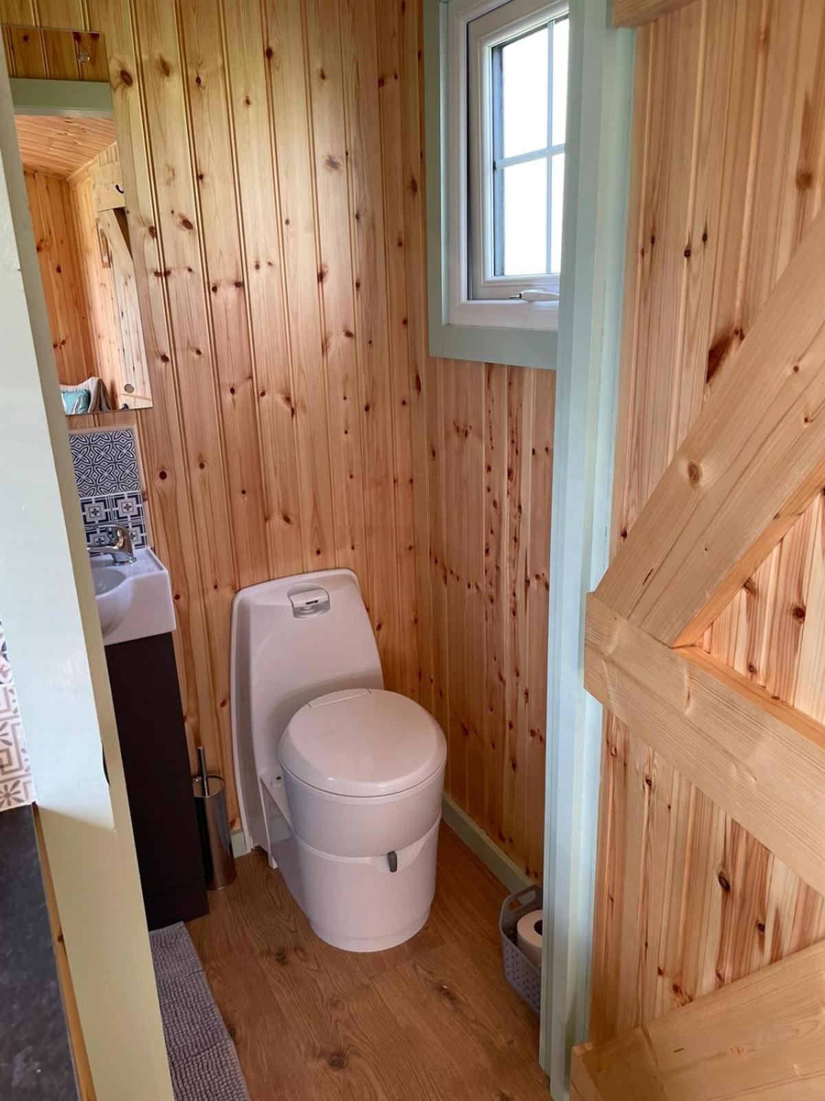 One-Bedroom Chalet - Photo 4