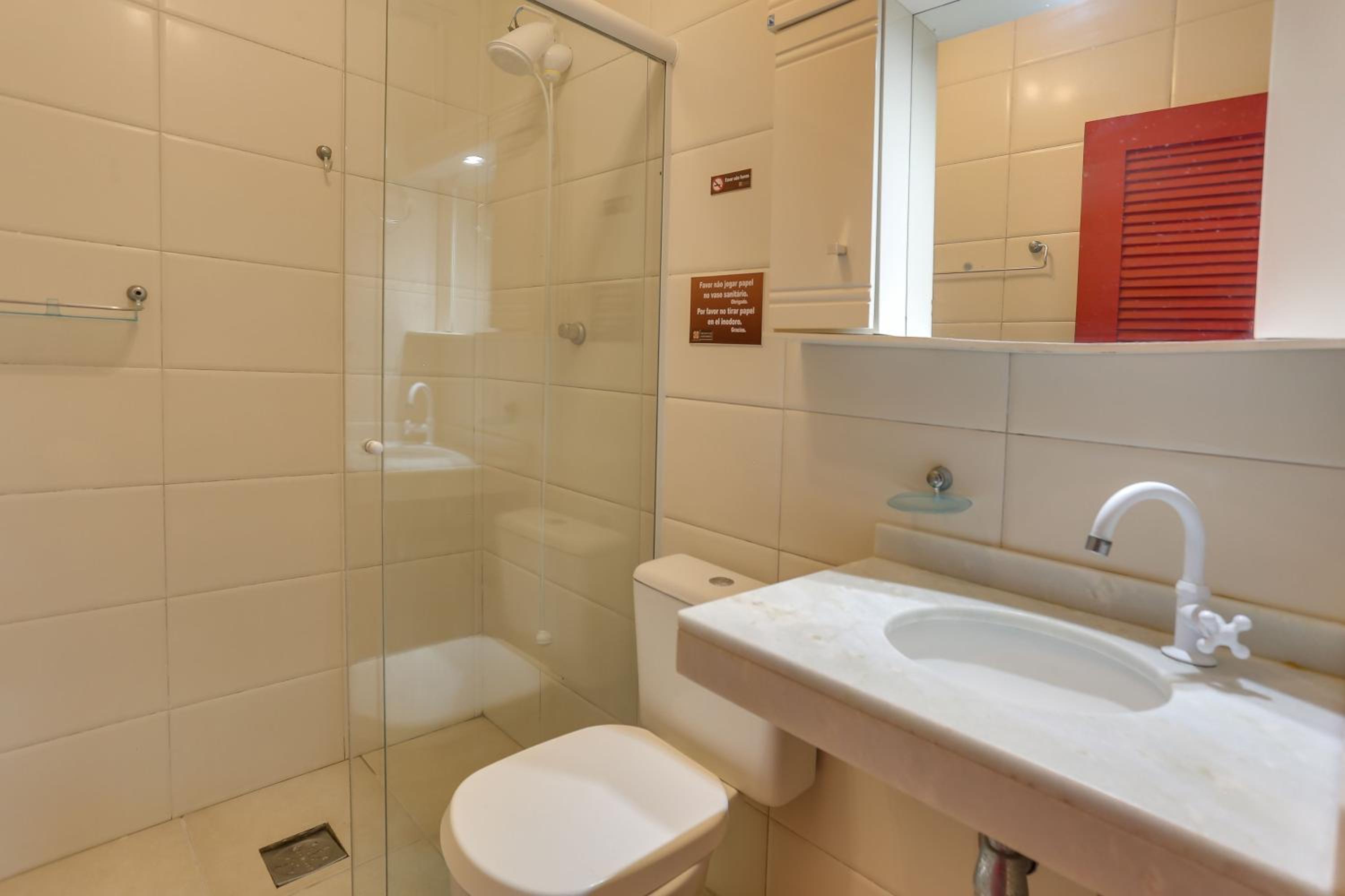 Two-Bedroom Apartment - Photo 2