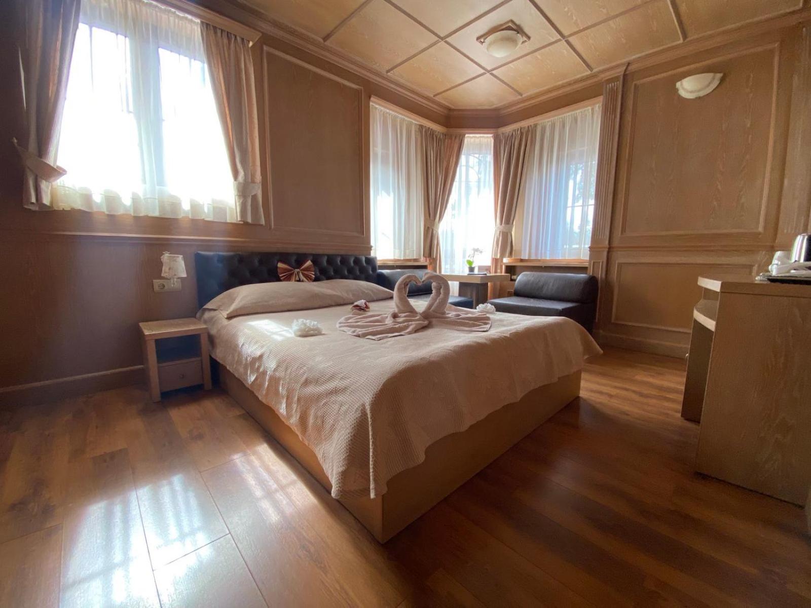 Double Room photo 3