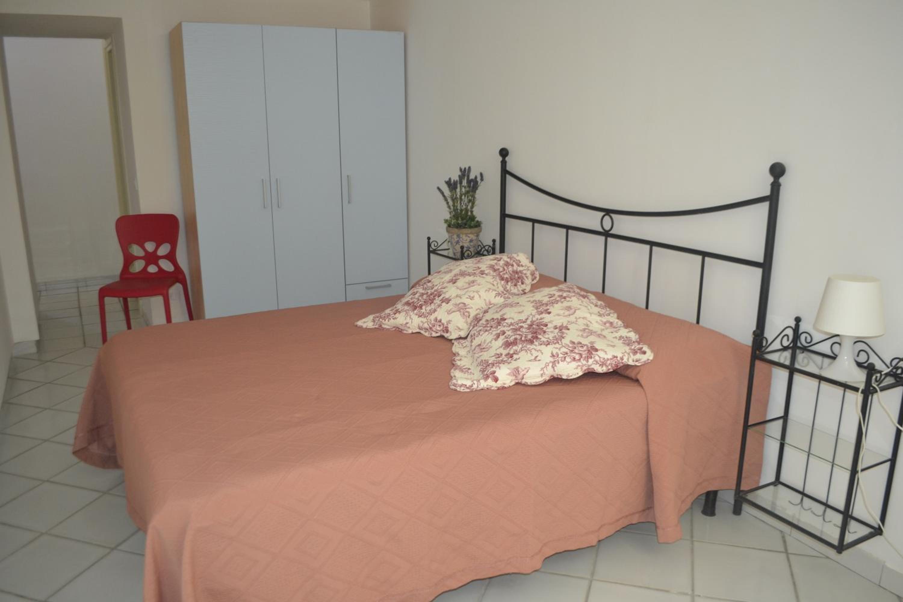 Economy Apartment photo 3