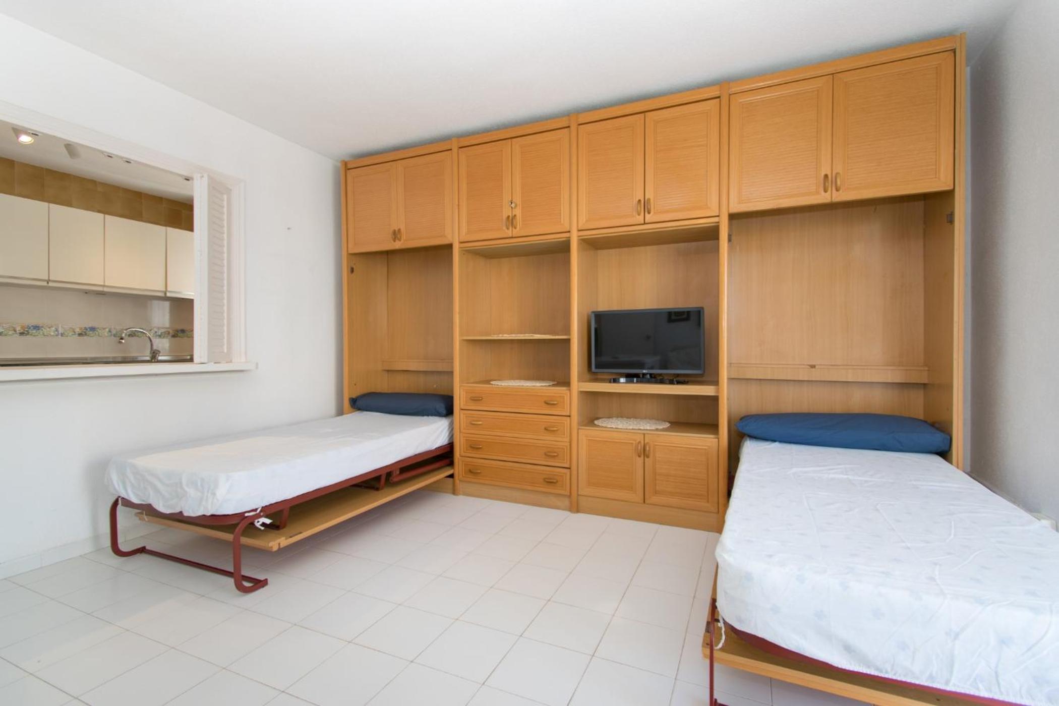 Apartamento con Balcón