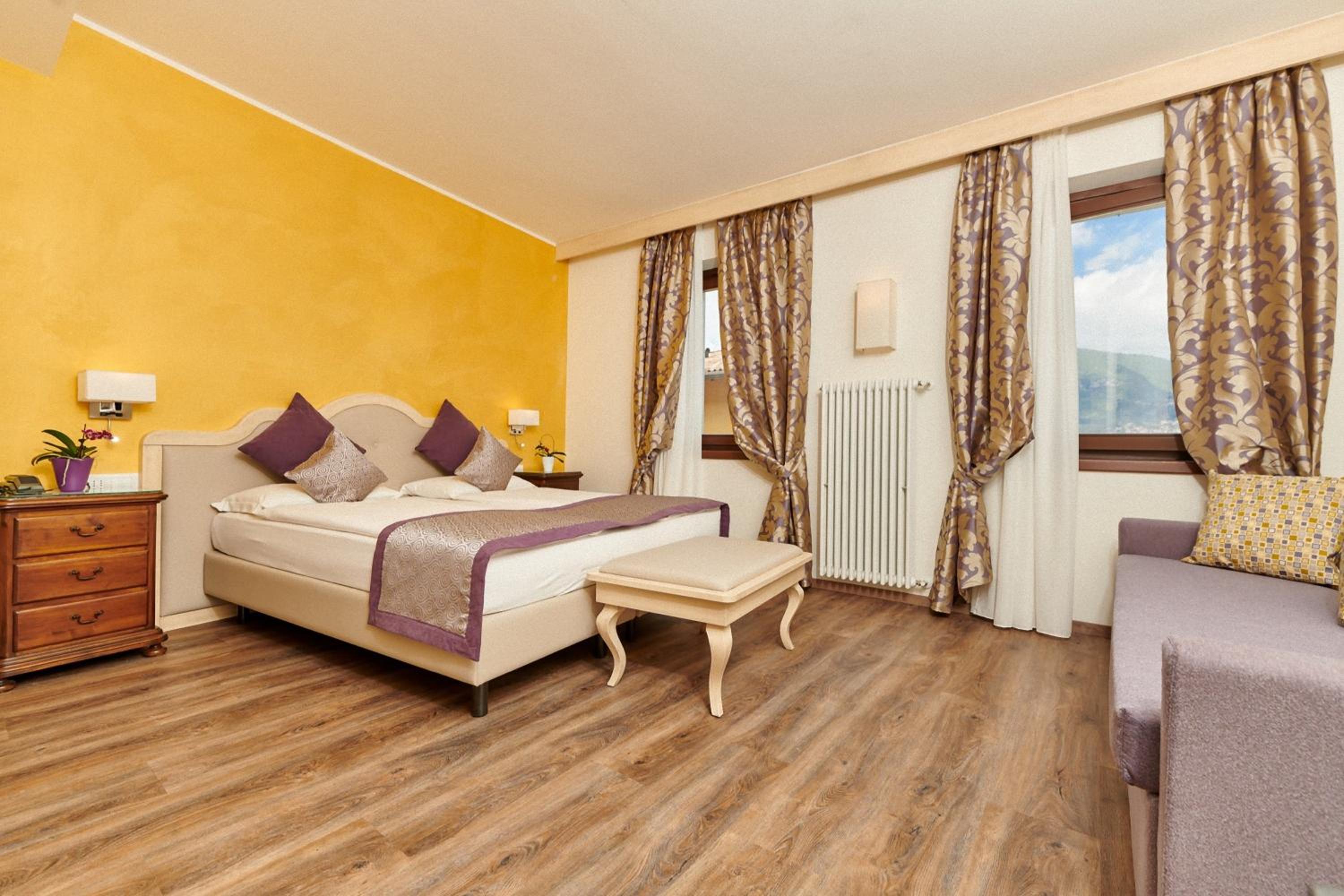 Family Double Room - Photo 11