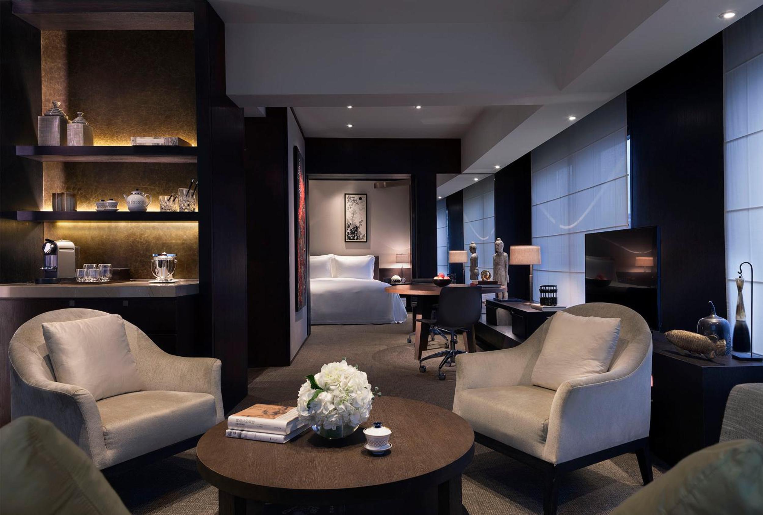 Manor Suite (Afternoon Tea + Soft Drink)