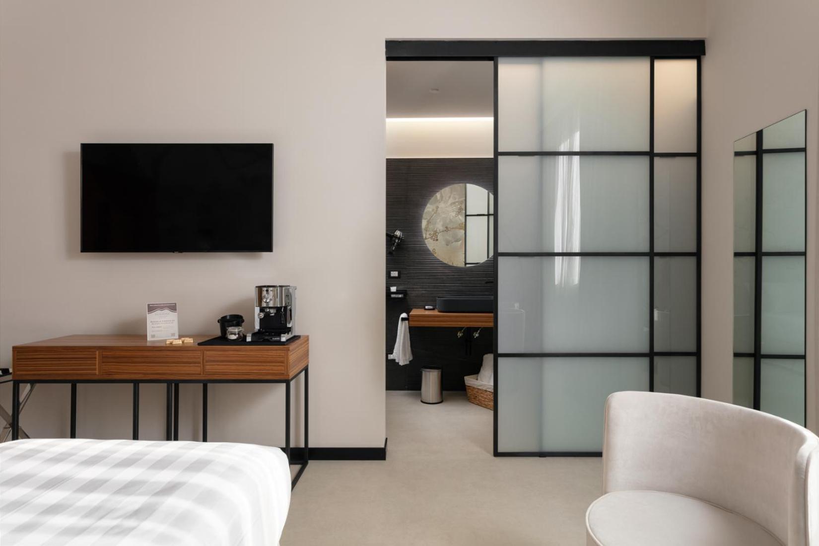 Superior Double or Twin Room photo 1