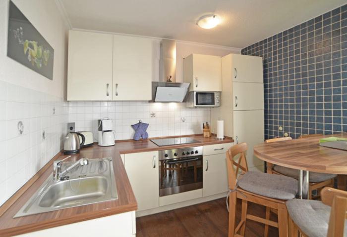 Two-Bedroom Apartment photo 3