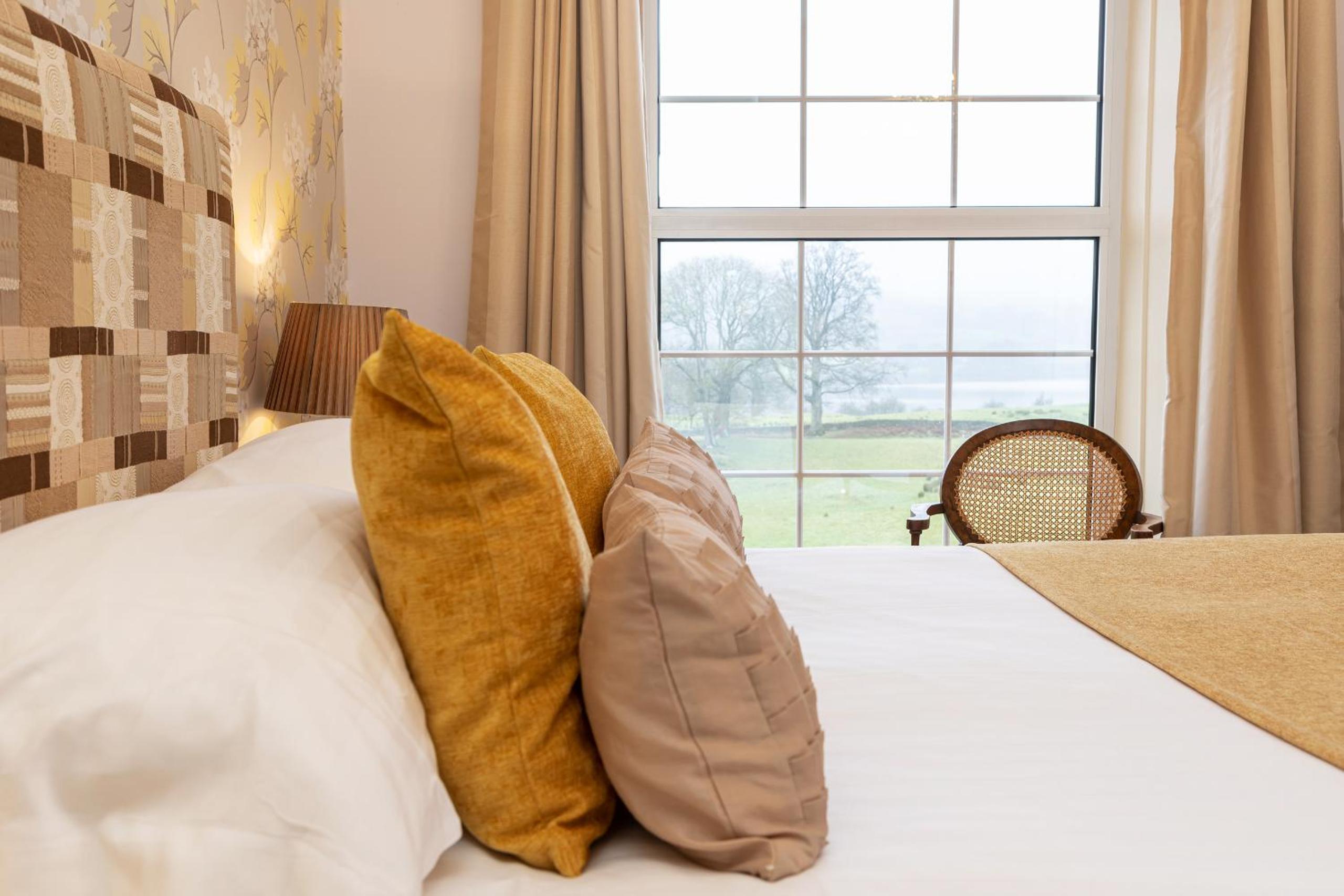 Double Room with Lake View - Photo 22