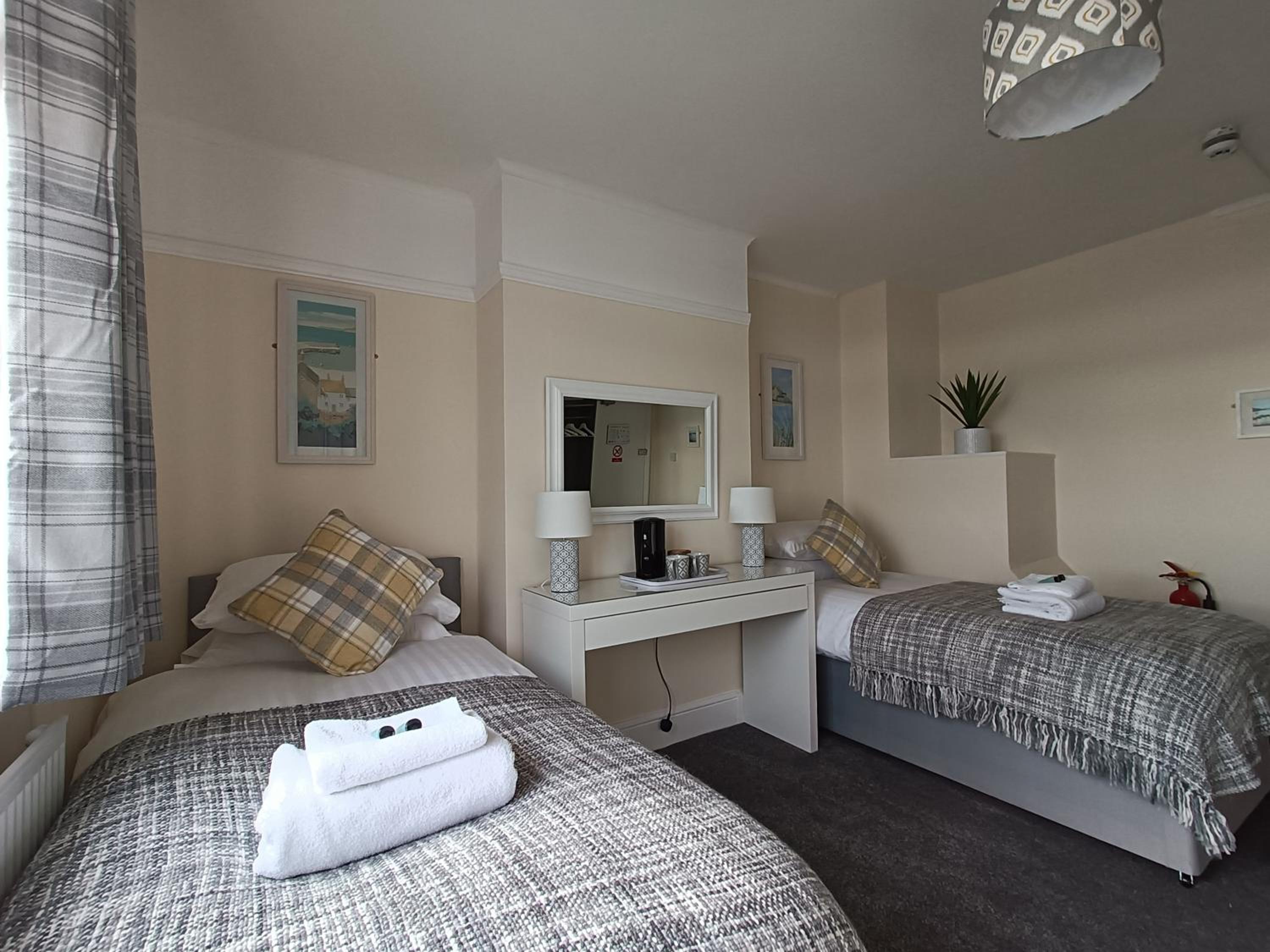 Twin Room with Sea View