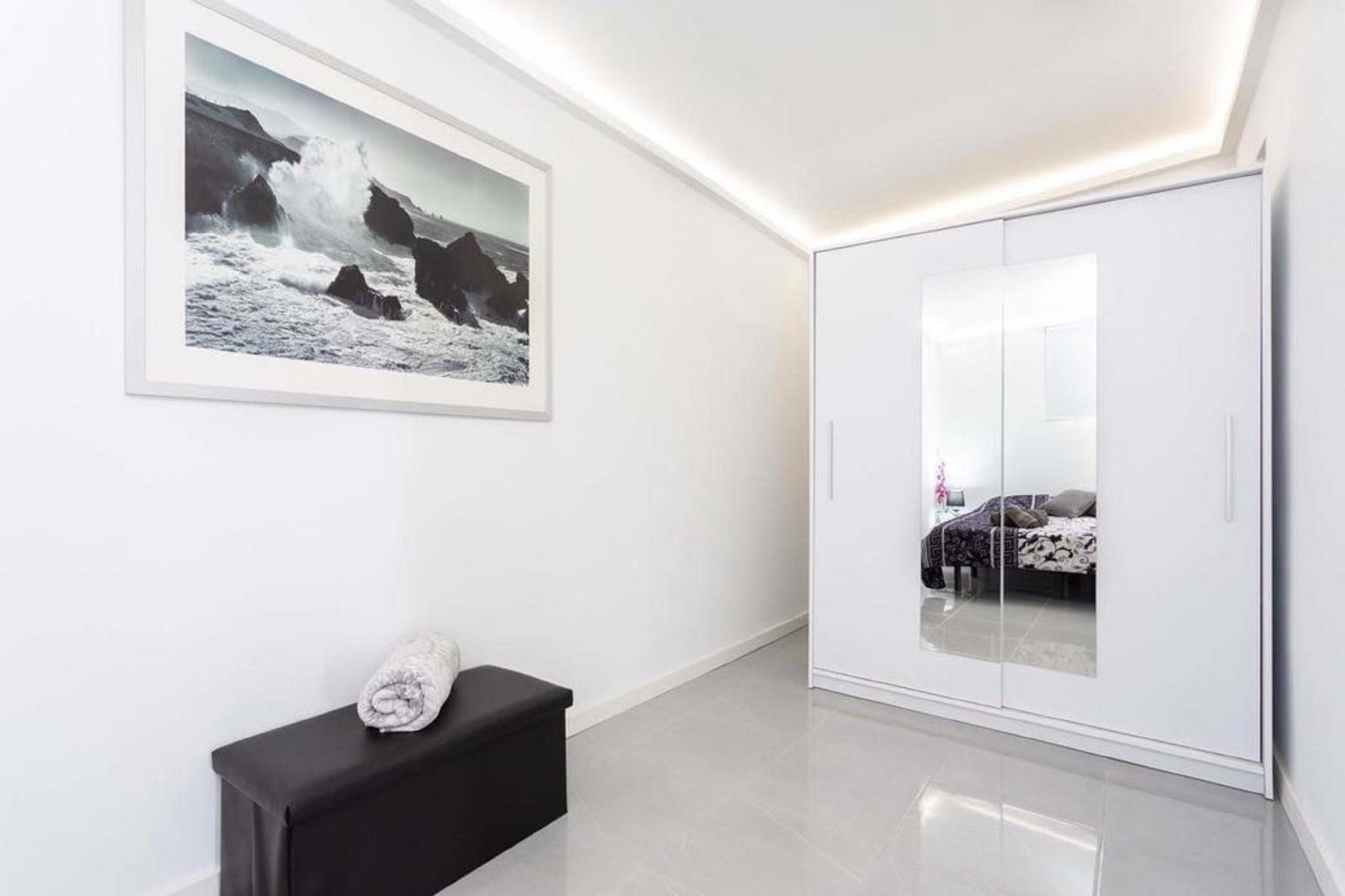 Two-Bedroom Apartment - Photo 25