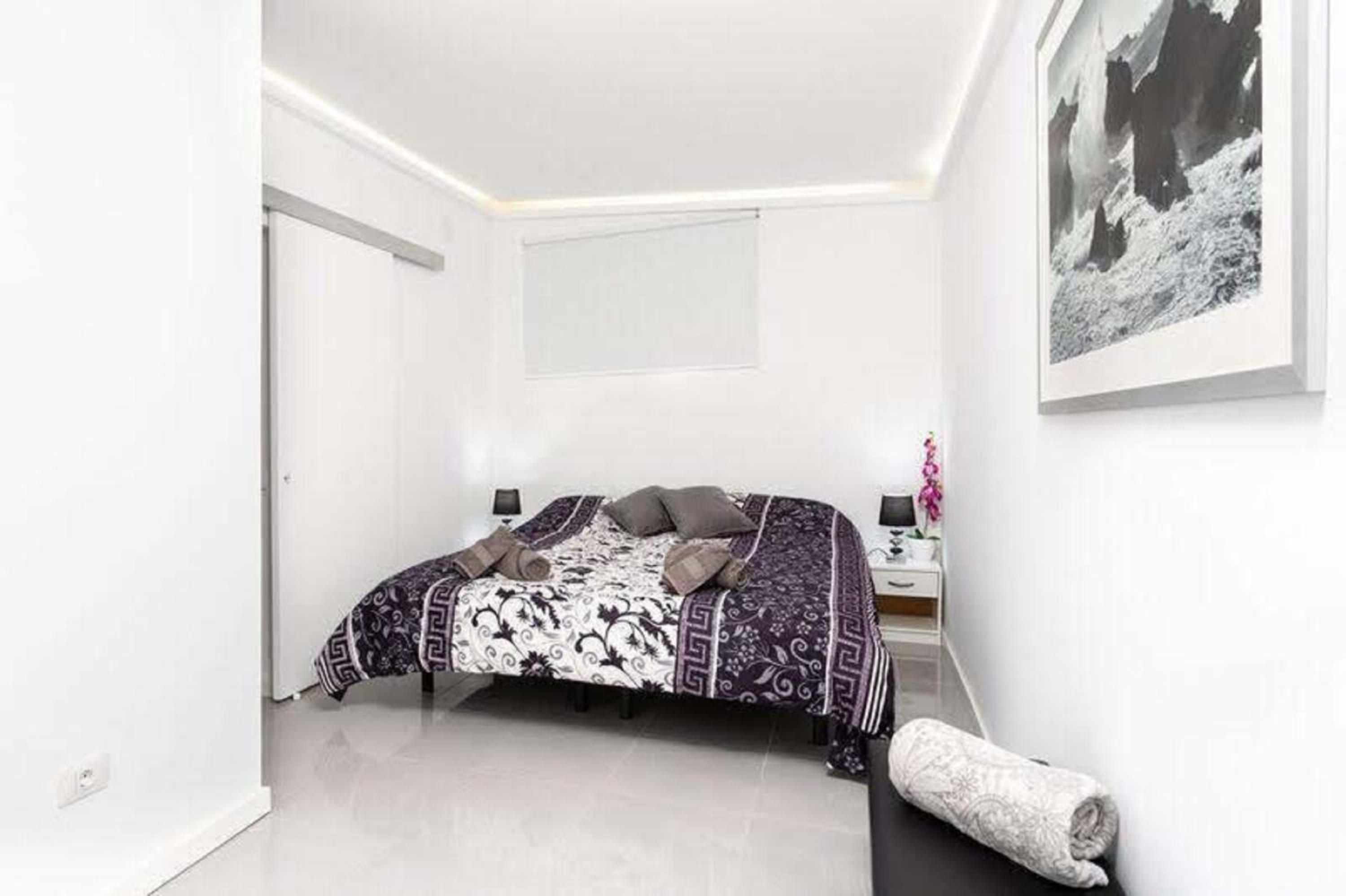 Two-Bedroom Apartment - Photo 13