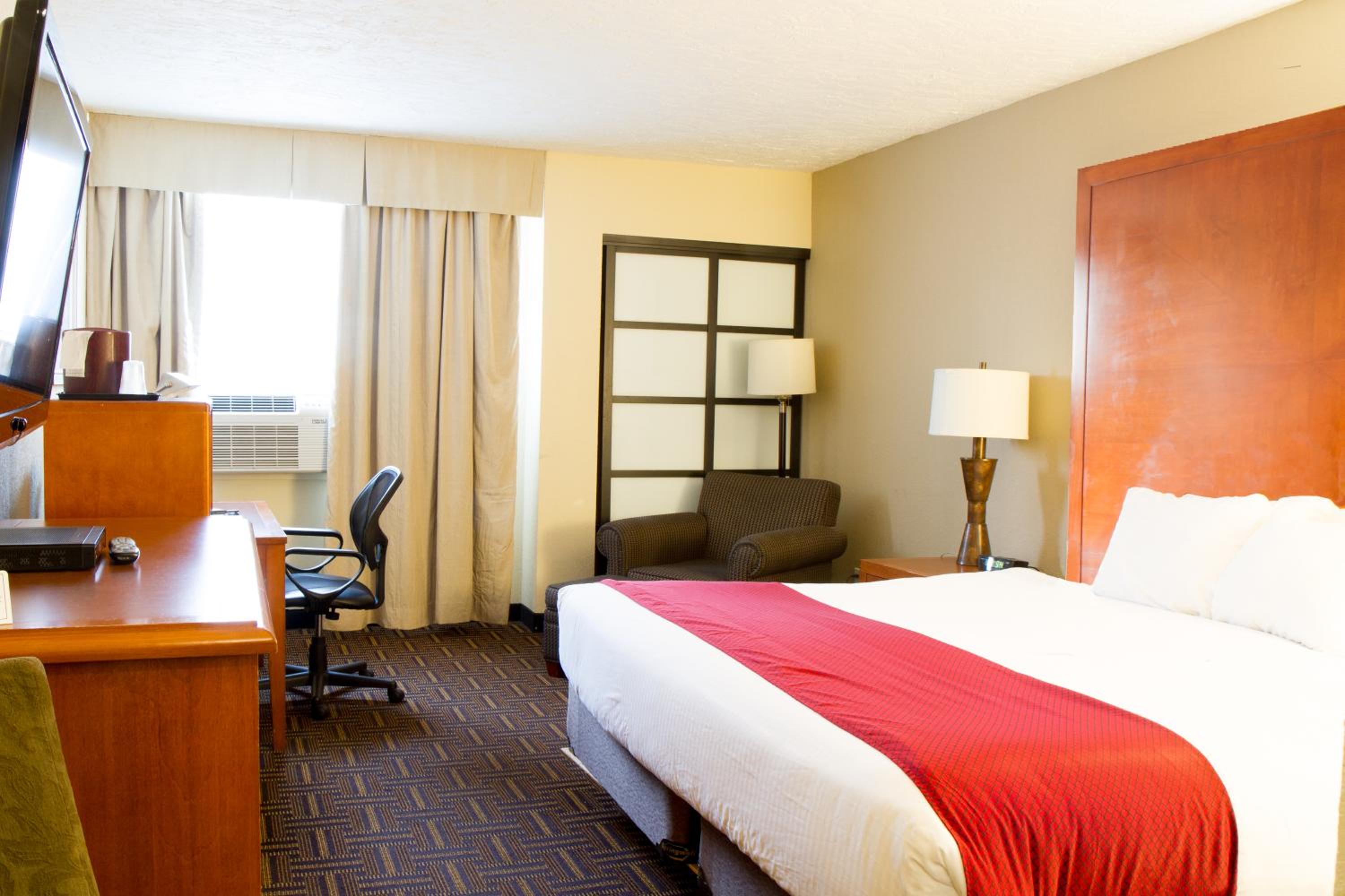 Standard King Room