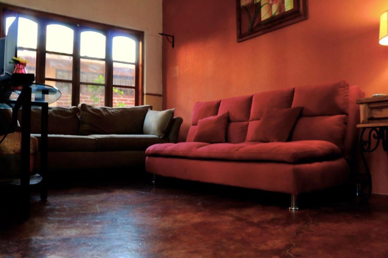One-Bedroom Cottage - Photo 6