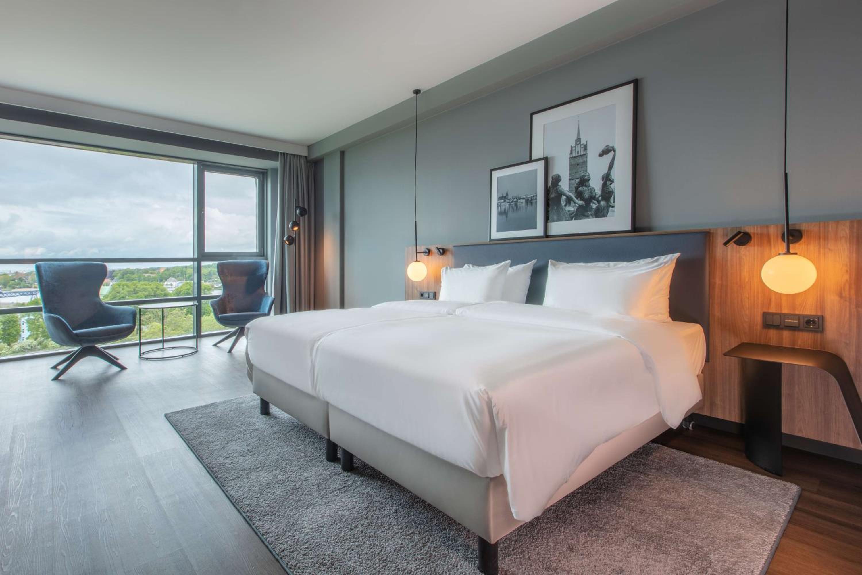 Premium Room with Harbor View - Photo 1