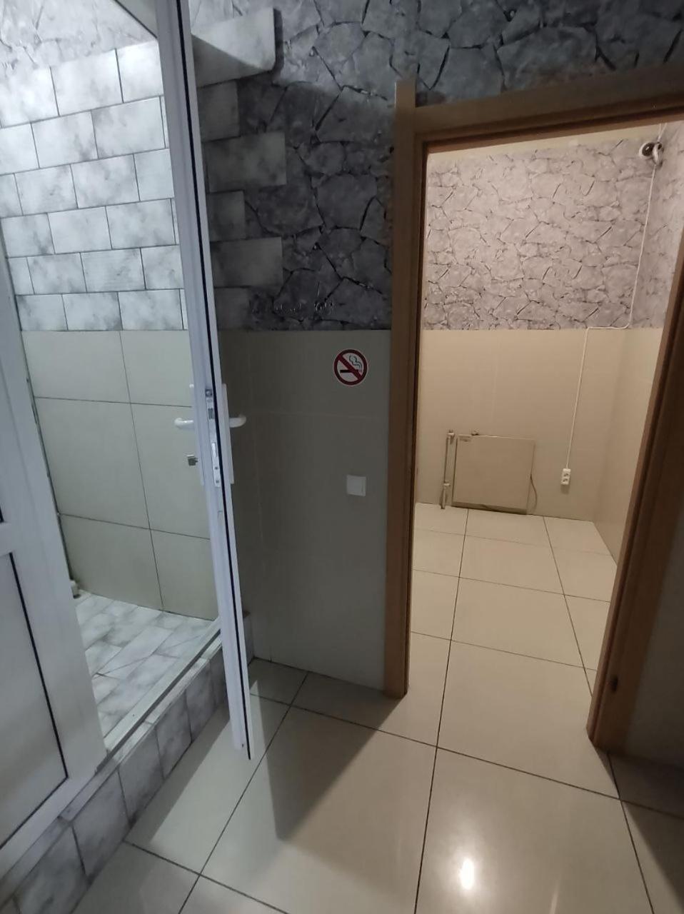 Triple Room with Shared Toilet photo 2