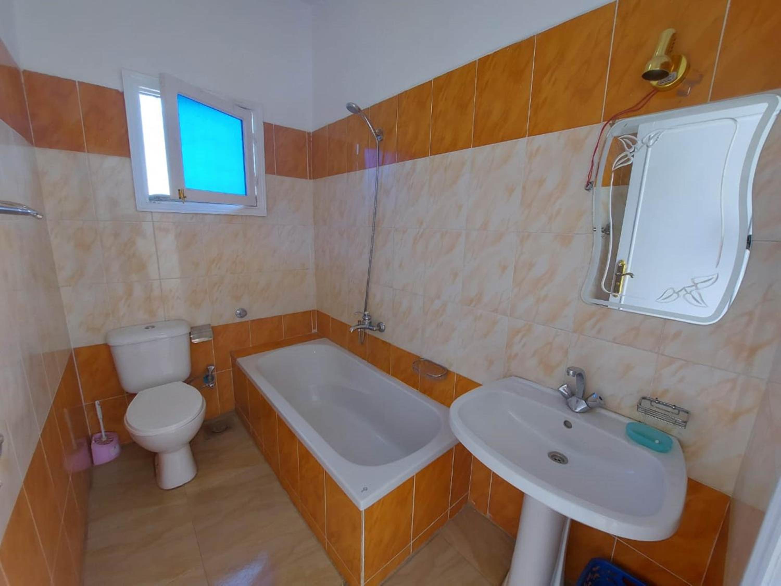 Studio Apartment - Photo 6