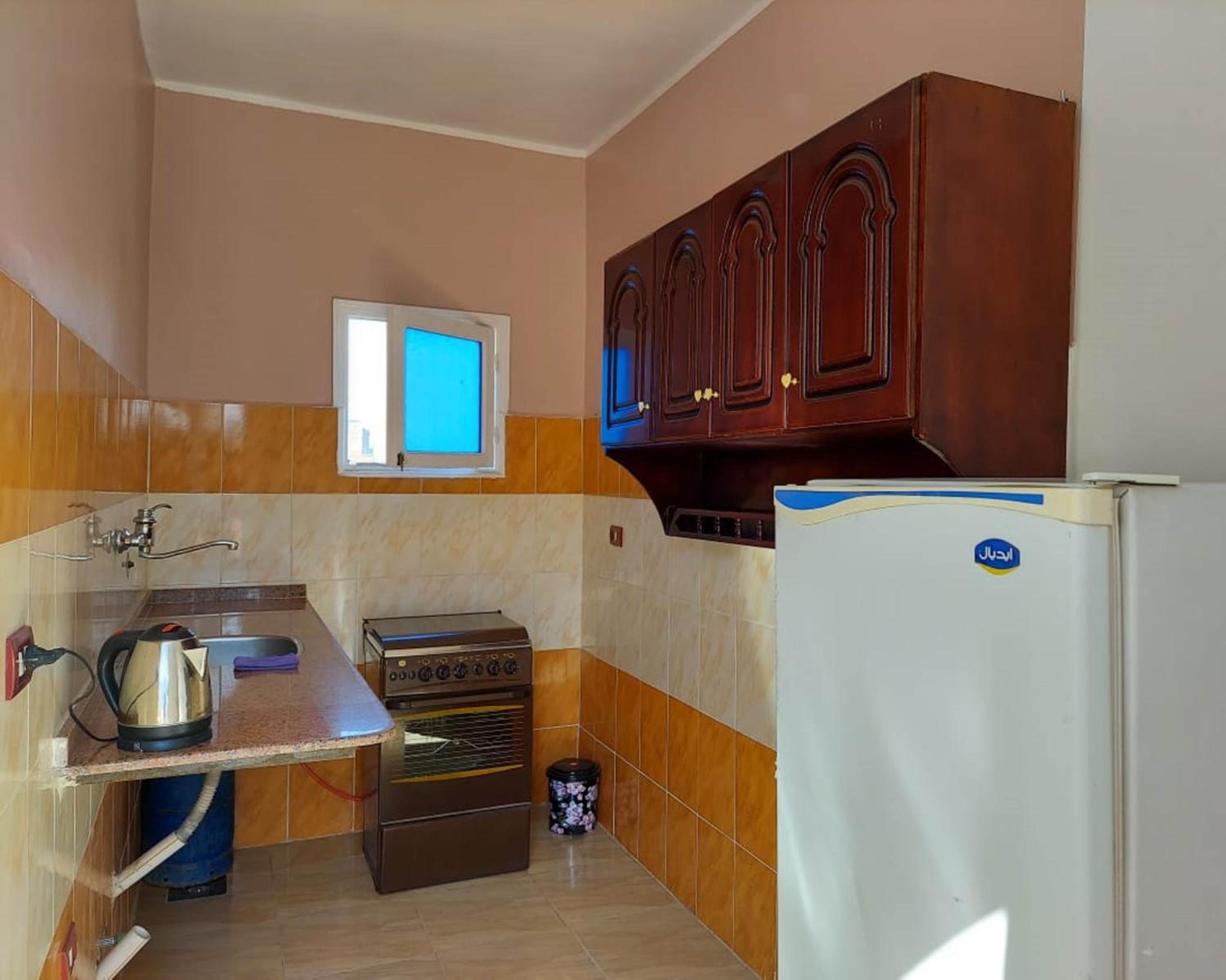 Studio Apartment - Photo 17