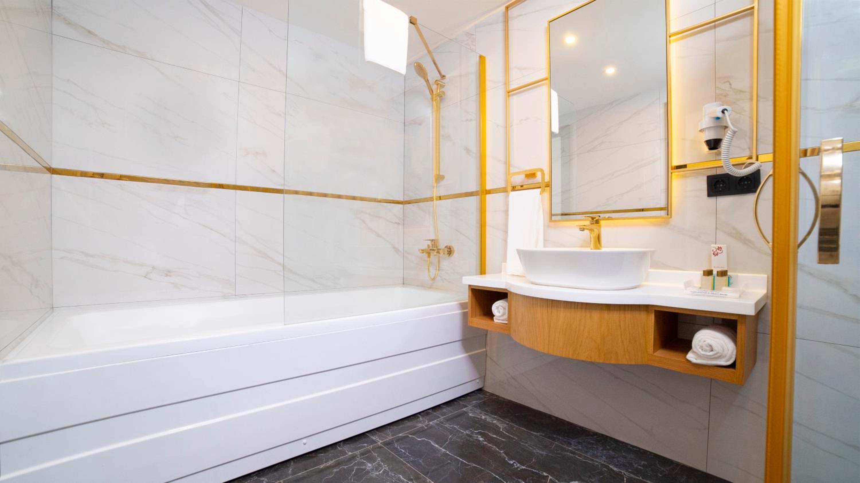 Superior Quadruple Room