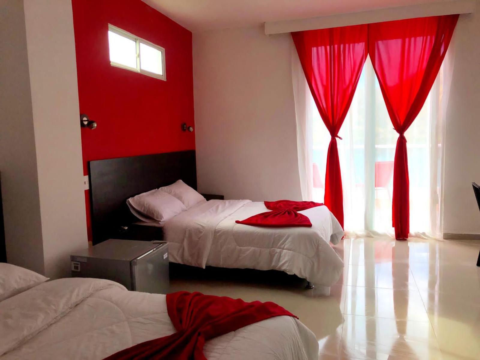 Deluxe Twin Room With Sea View photo 3