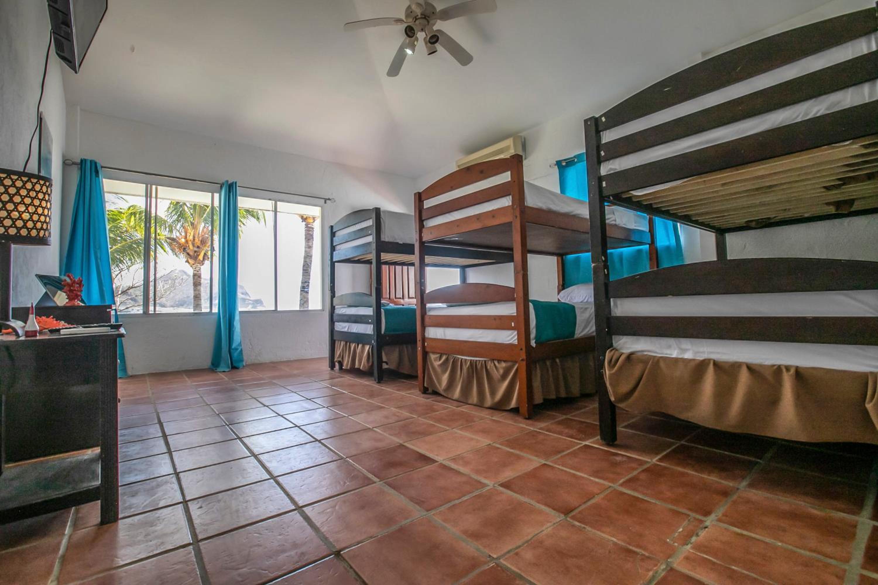Bed In 6-Bed Mixed Dormitory Room