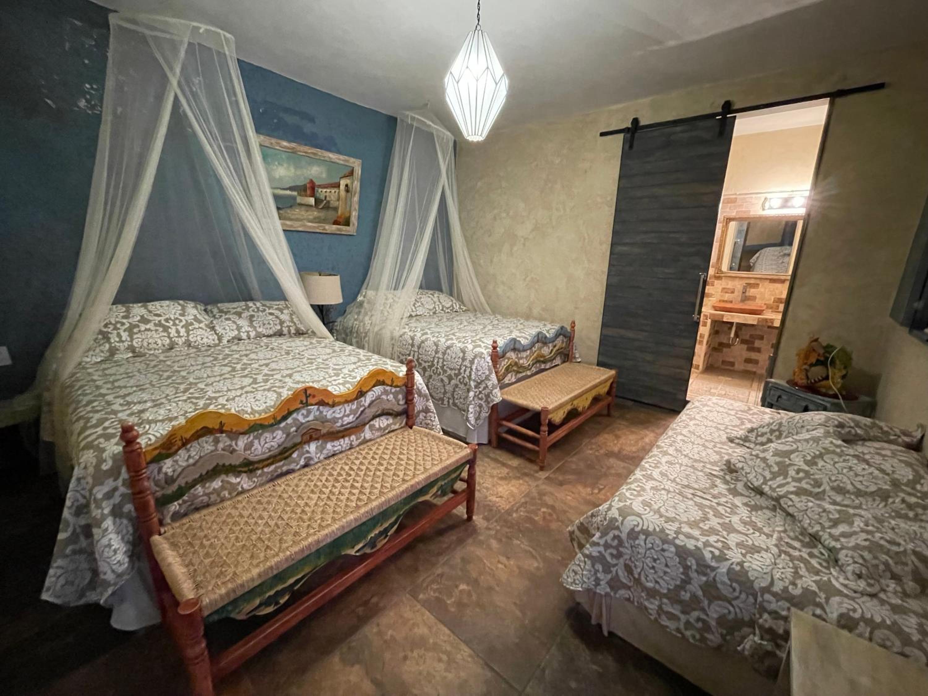Triple Room