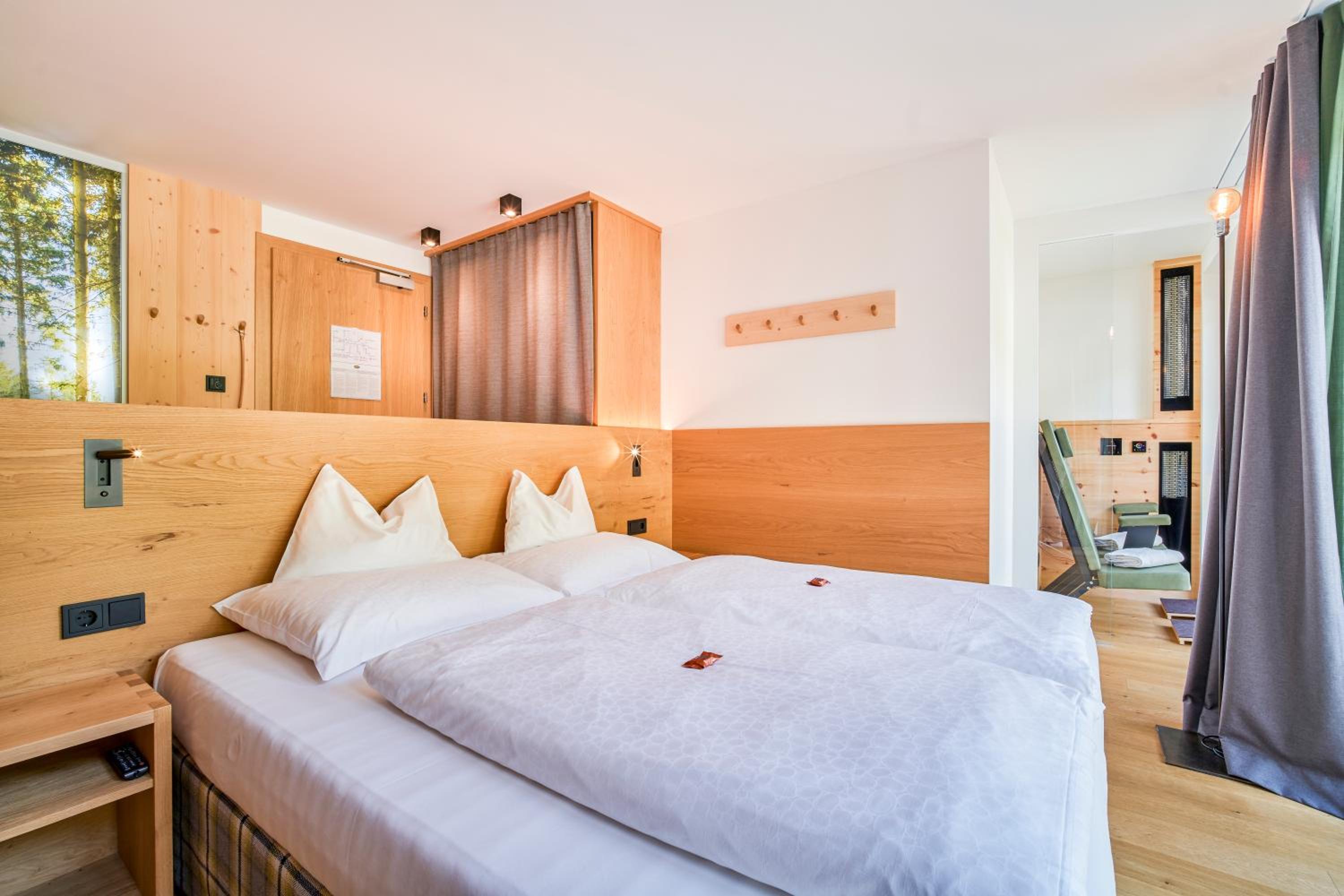 Premium Double or Twin Room with Sauna photo 2