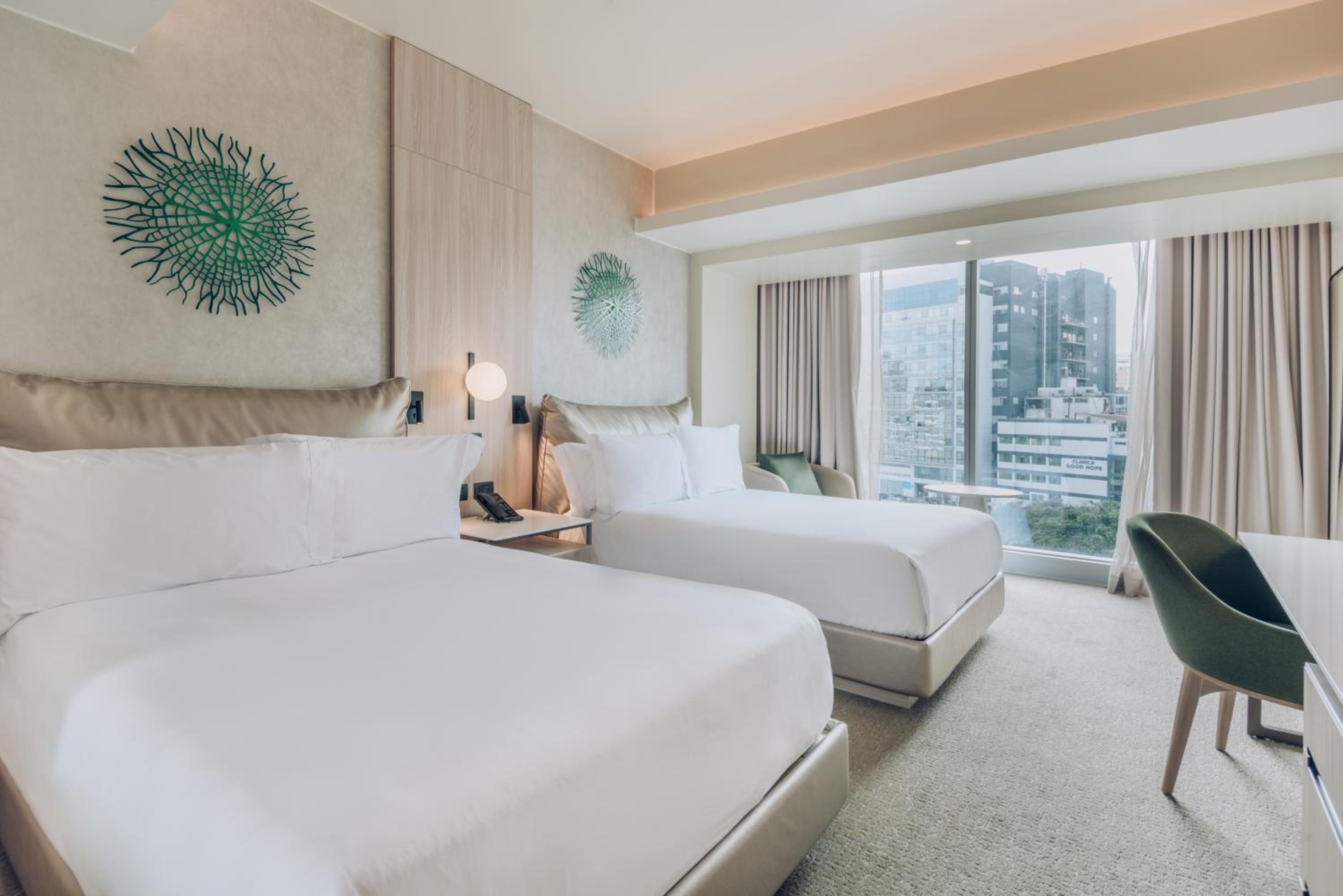 Premium Double Room with Two Double Beds and City View - Photo 1