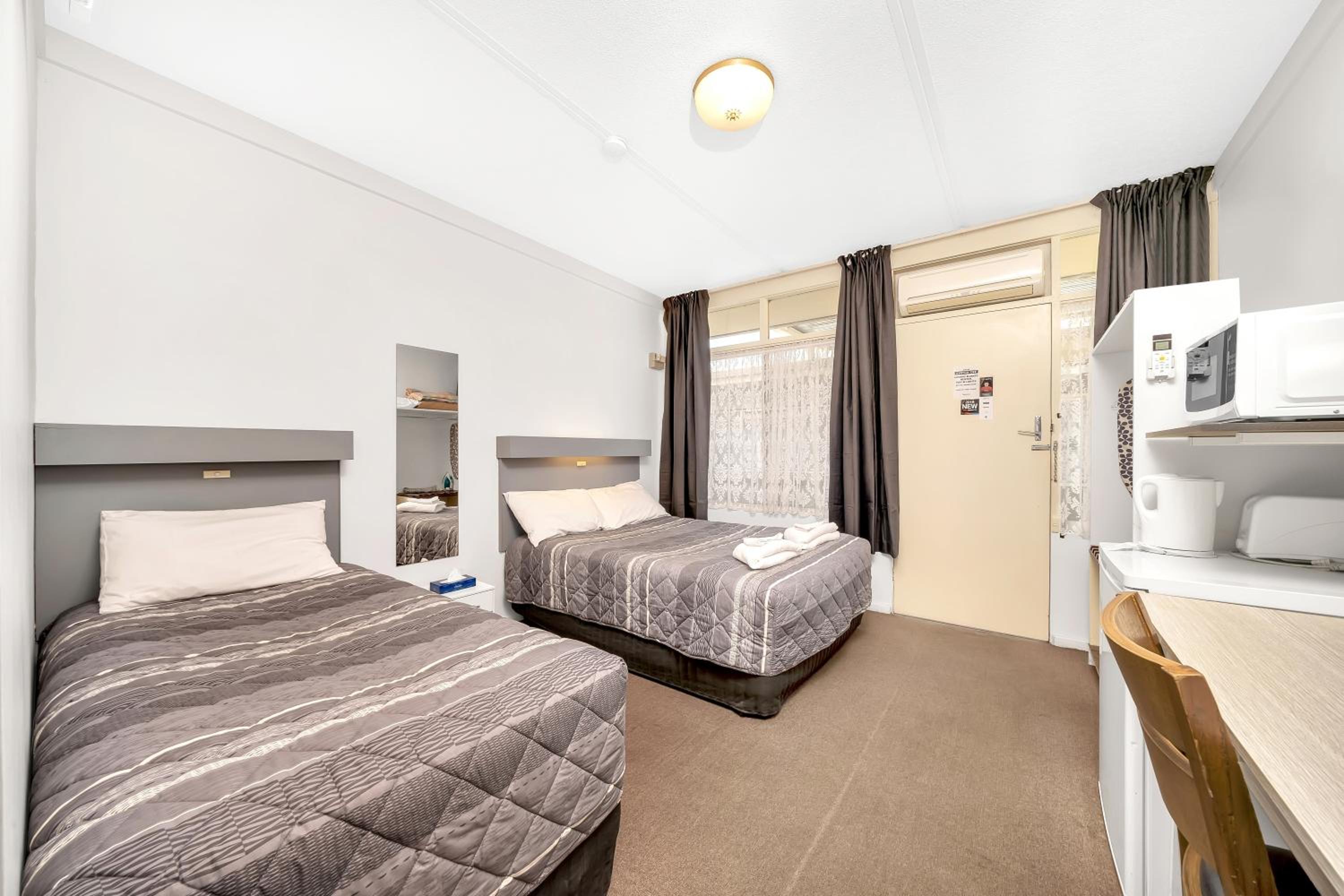 Standard Double Room photo 1