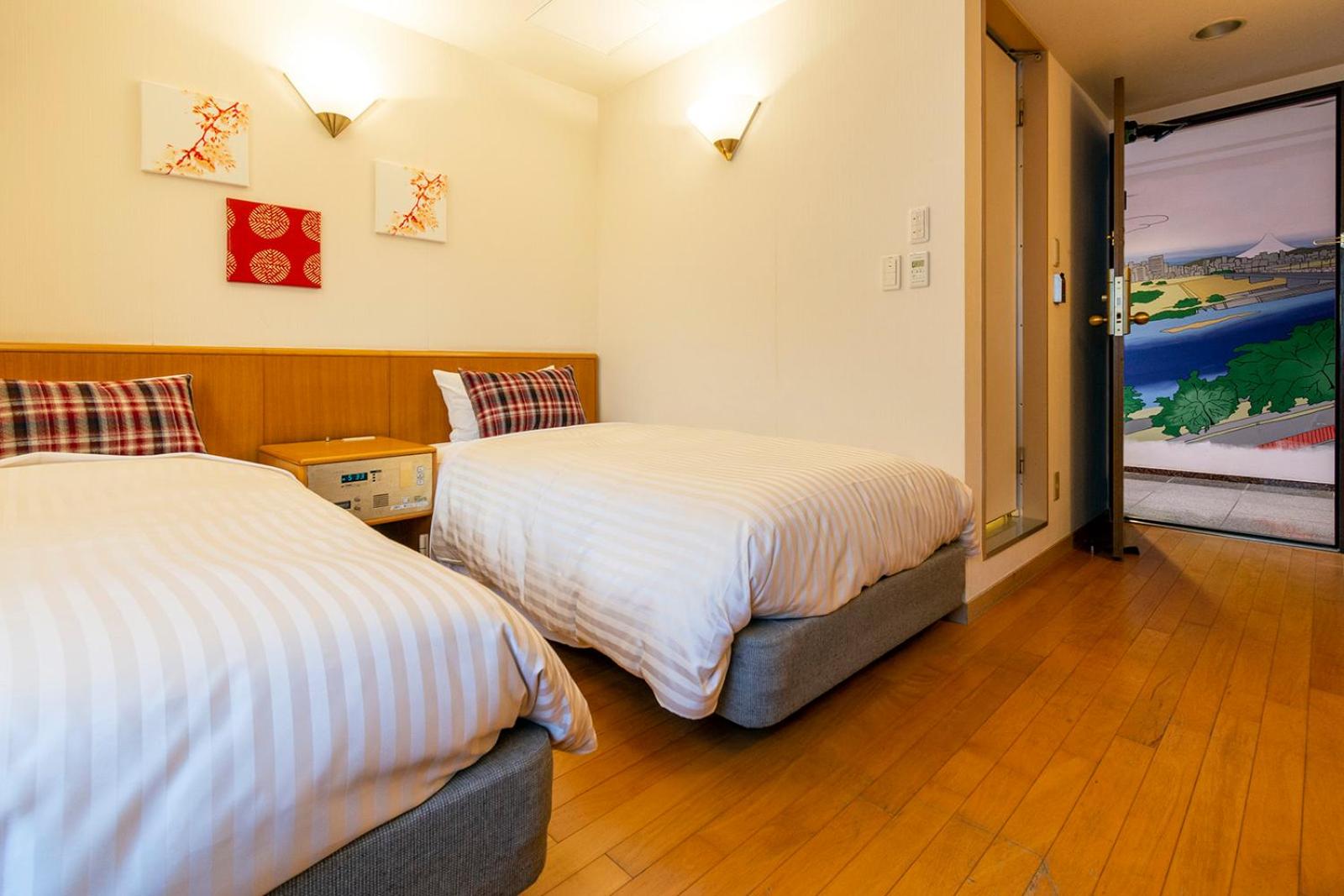 Standard Twin Room with Breakfast - Non-Smoking photo 1