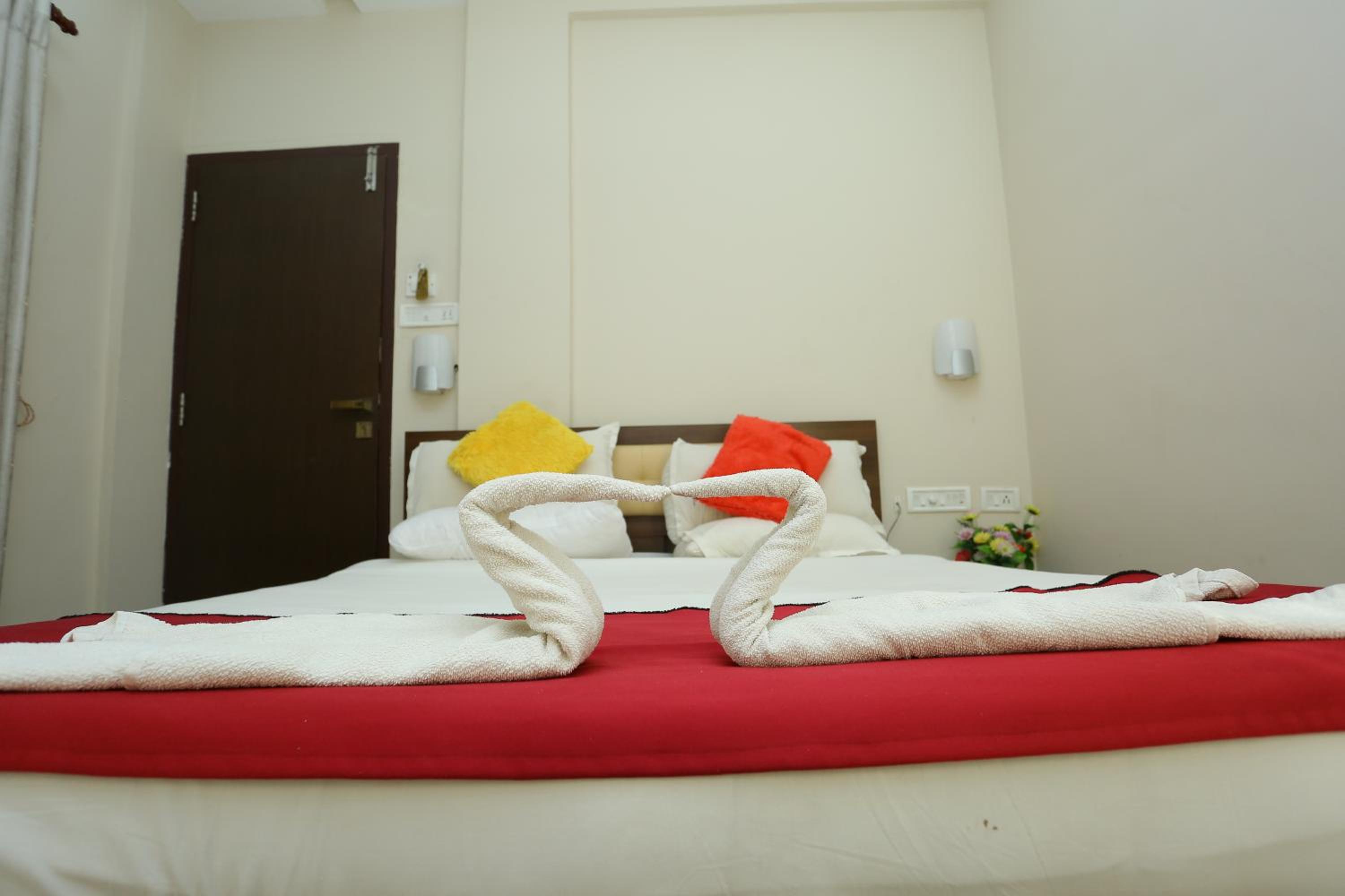 Standard Double Room - Photo 32