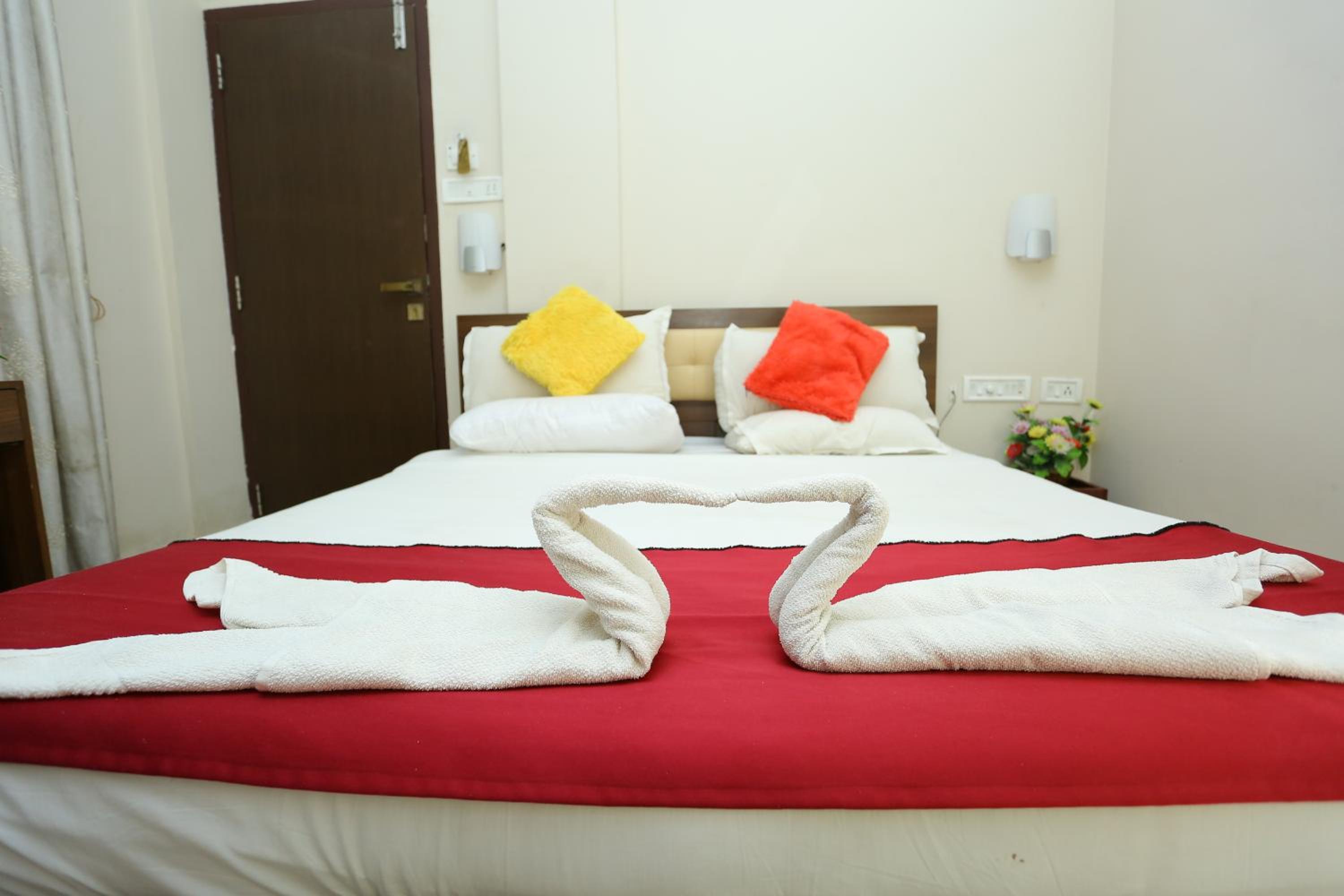 Standard Double Room - Photo 18