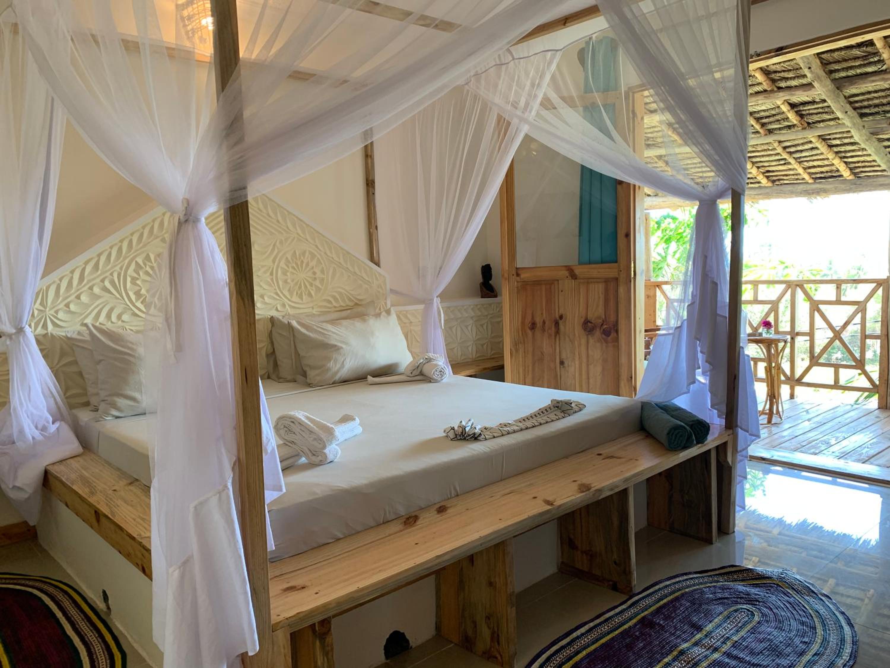 Deluxe Double Room with Sea View photo 2