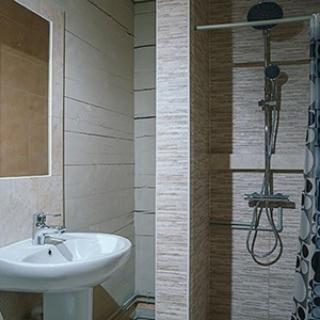 Twin Room with Bath photo 3