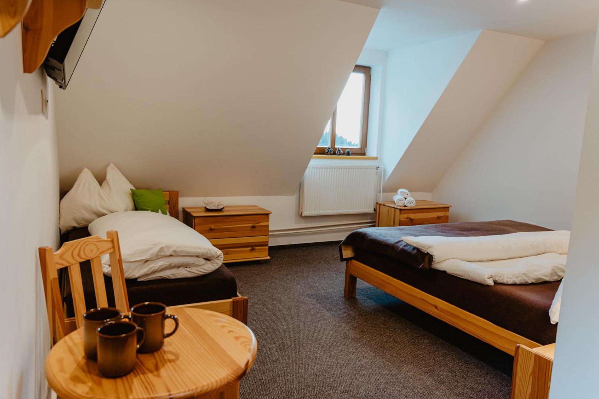 Triple Room with Shower - Photo 1