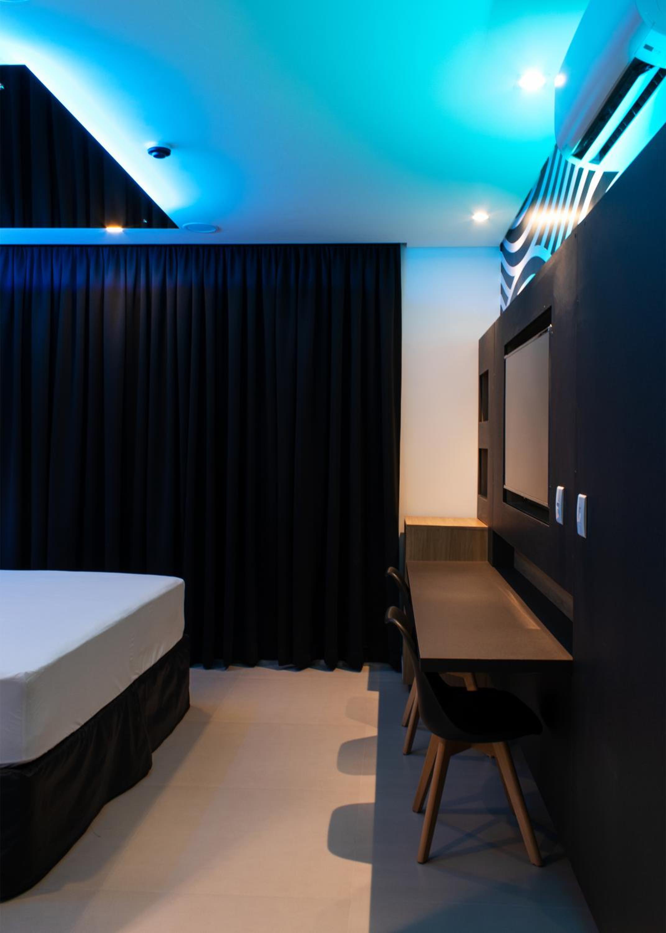 King Suite - Photo 9