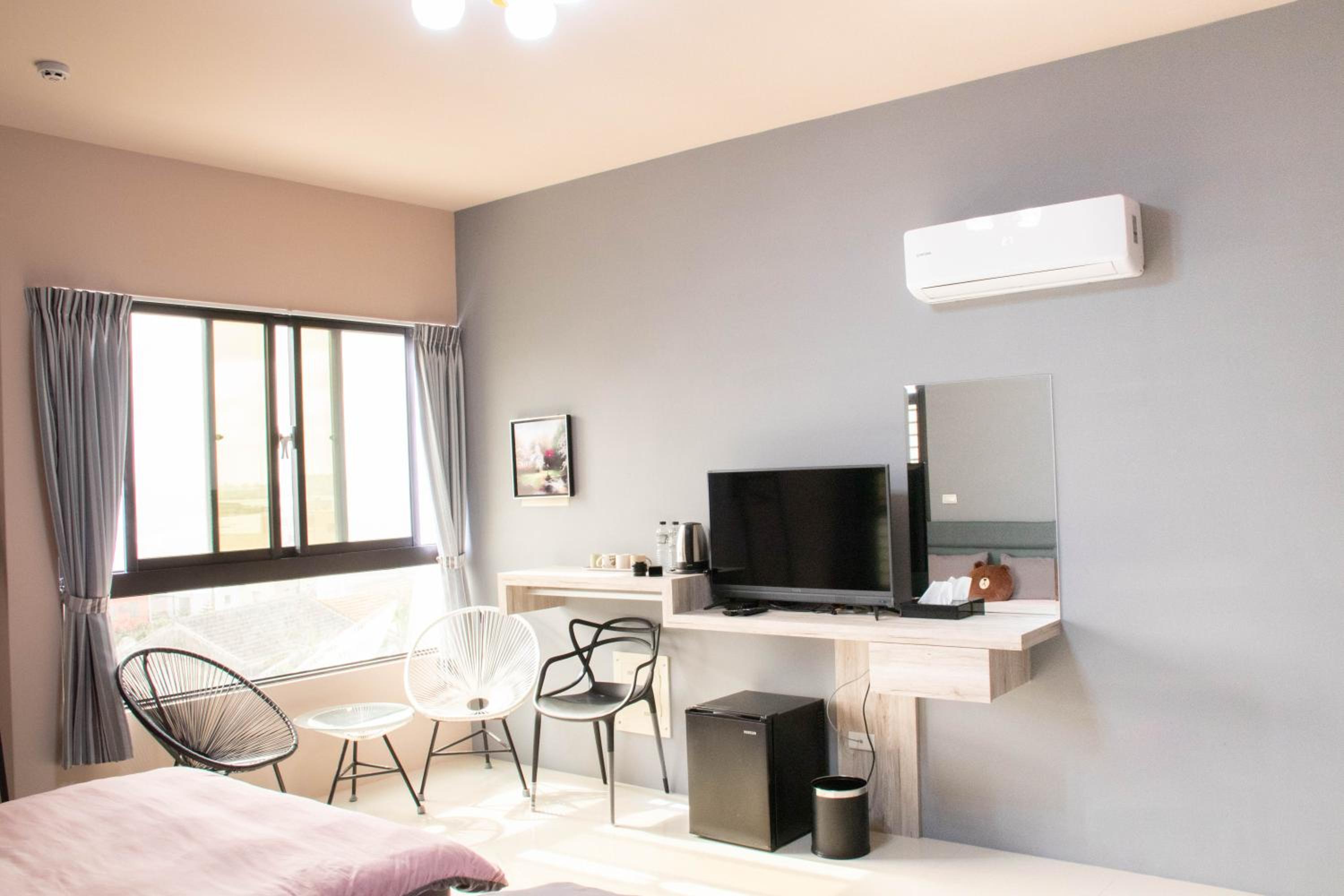 Quadruple Room with Private Bathroom photo 1