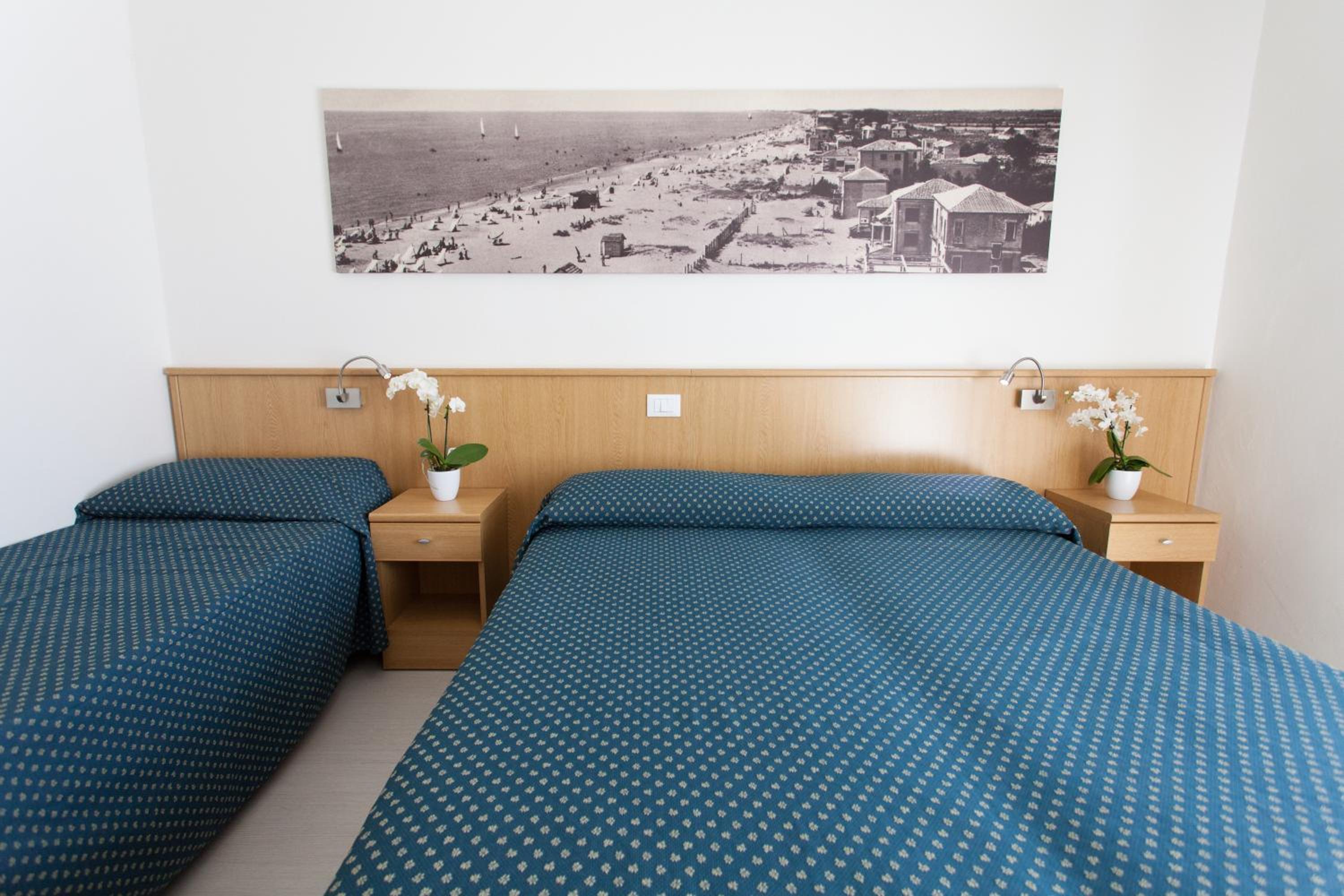 Standard Triple Room photo 1