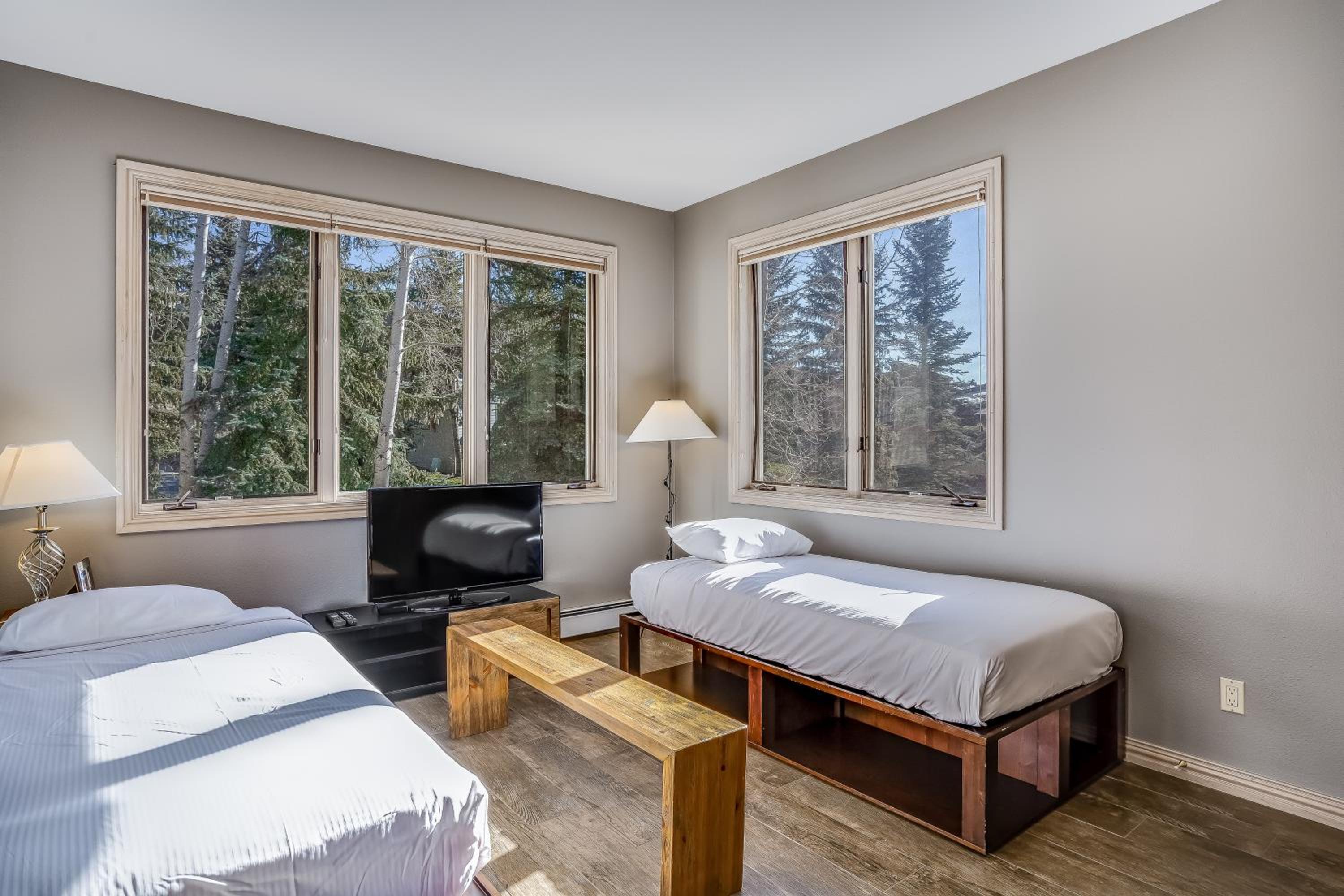 Four-Bedroom Vacation Home photo 2
