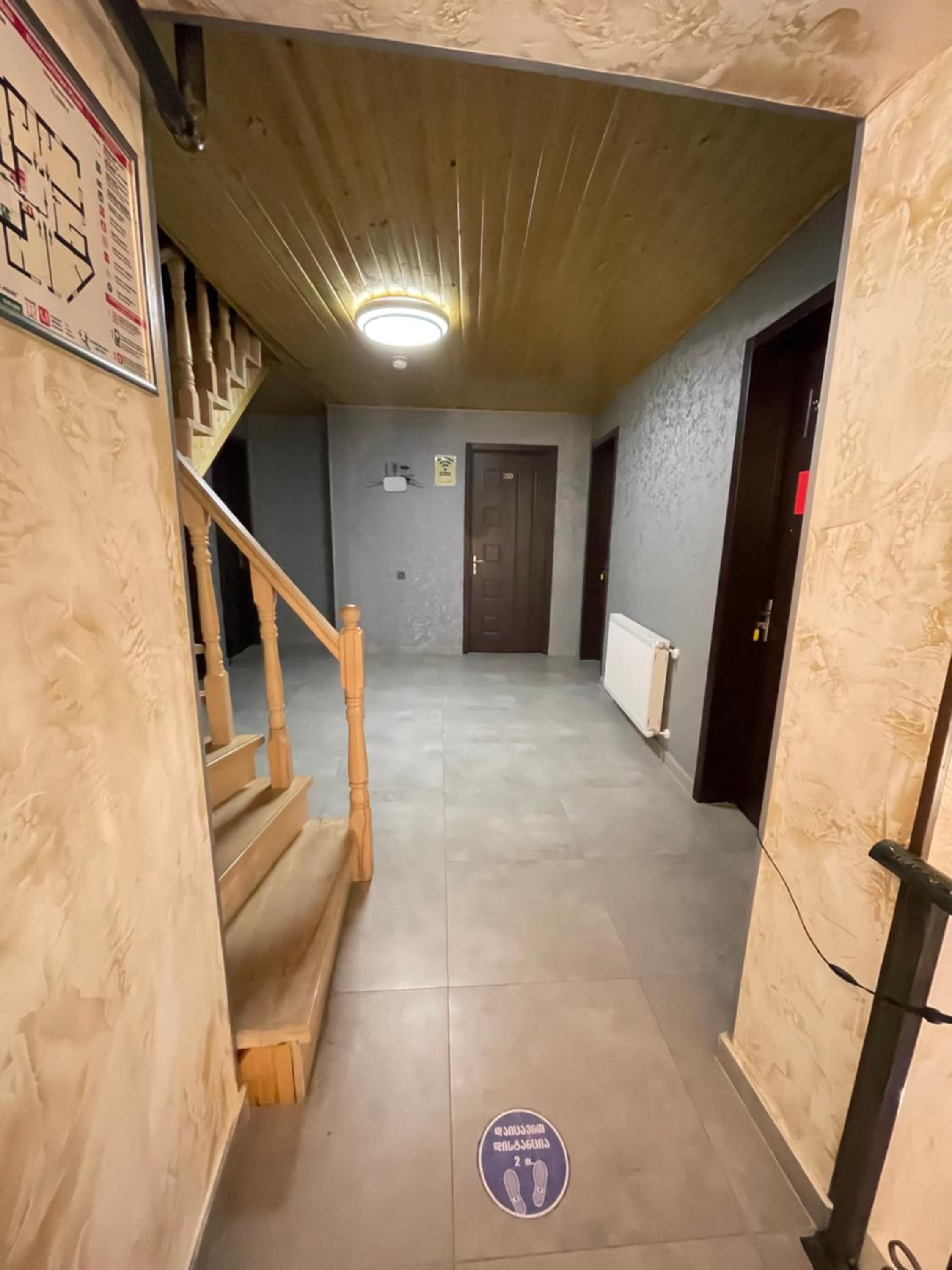 Standard Double or Twin Room with Balcony - Photo 16