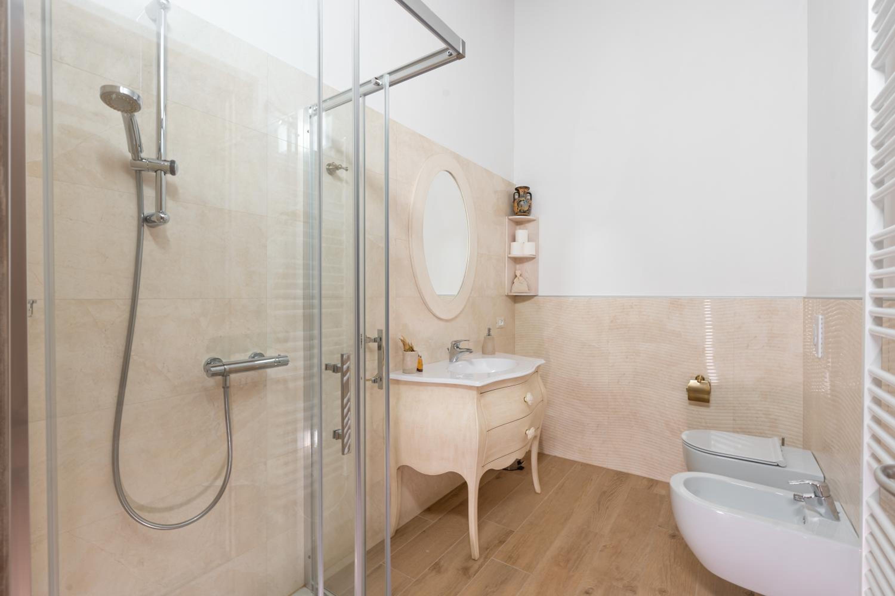Double Room with Pool View - Photo 19