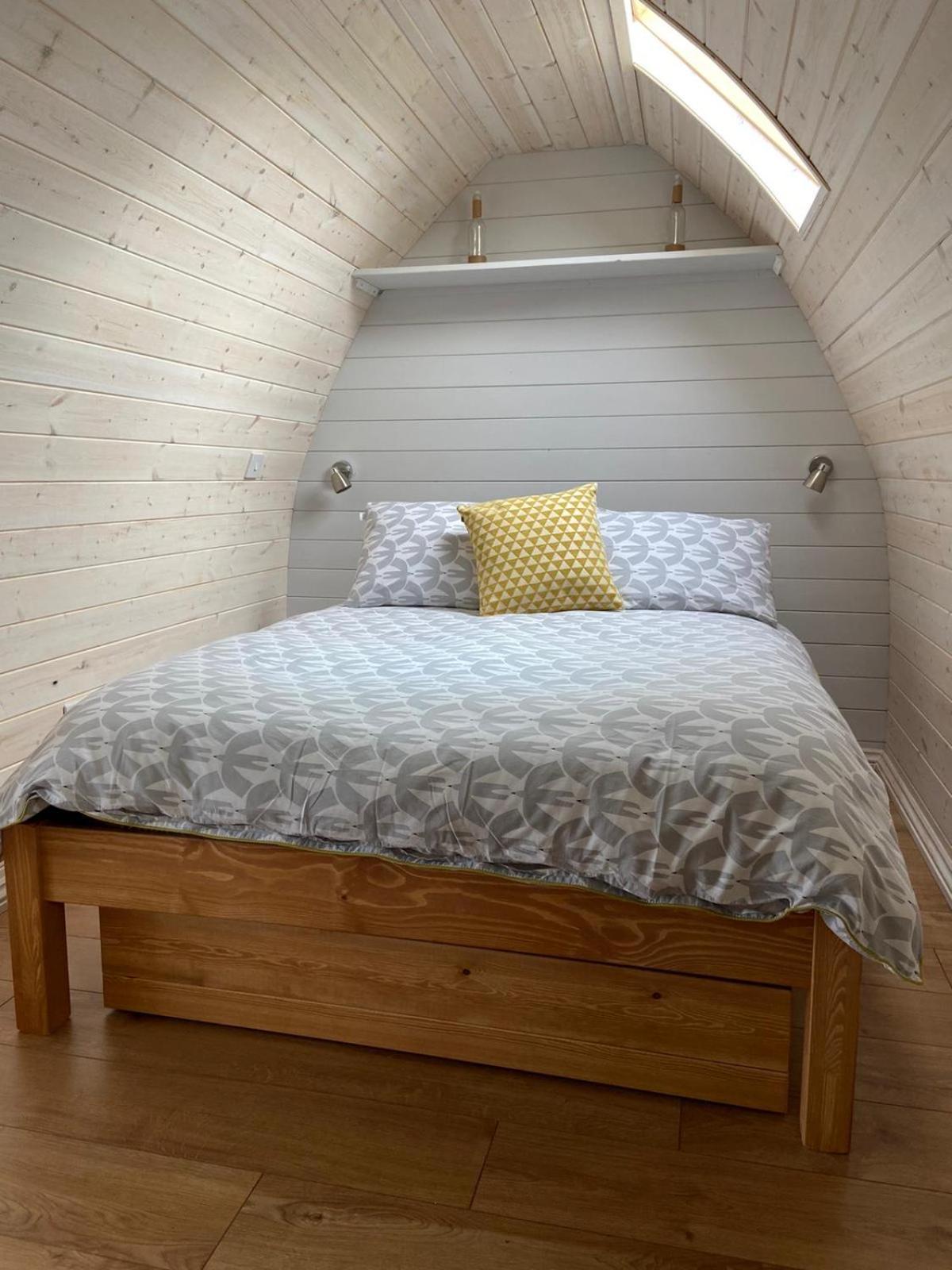 Glamping Pod photo 1