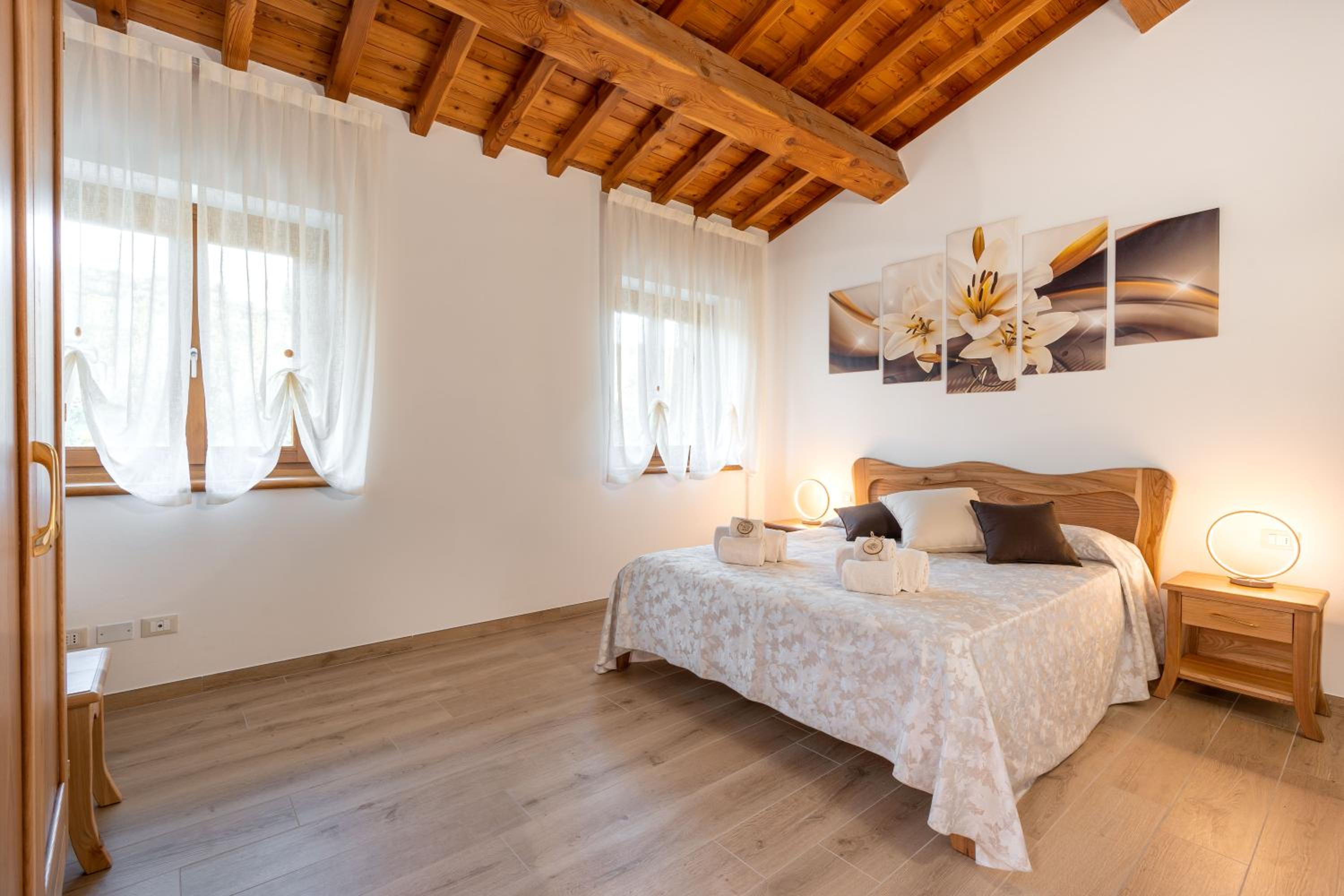 Double Room with Garden View - Photo 10